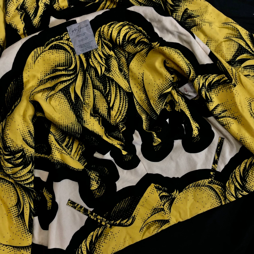 Yohji Yamamoto 1985AW Horse-Pattern Coat — detail