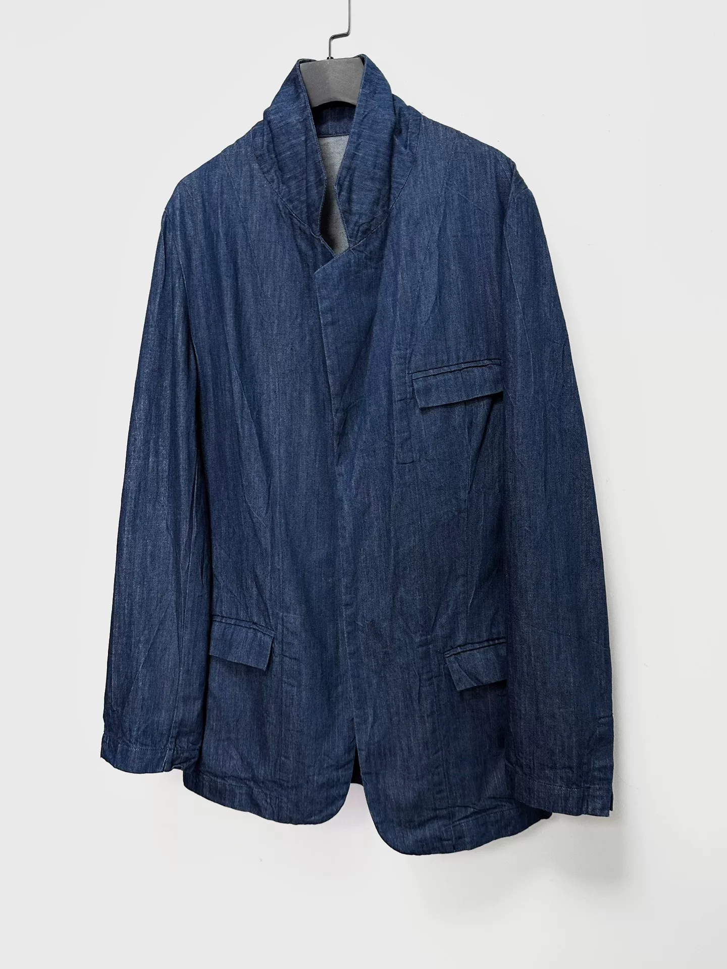Daniela Gregis Indigo Buttonless Coat — detail
