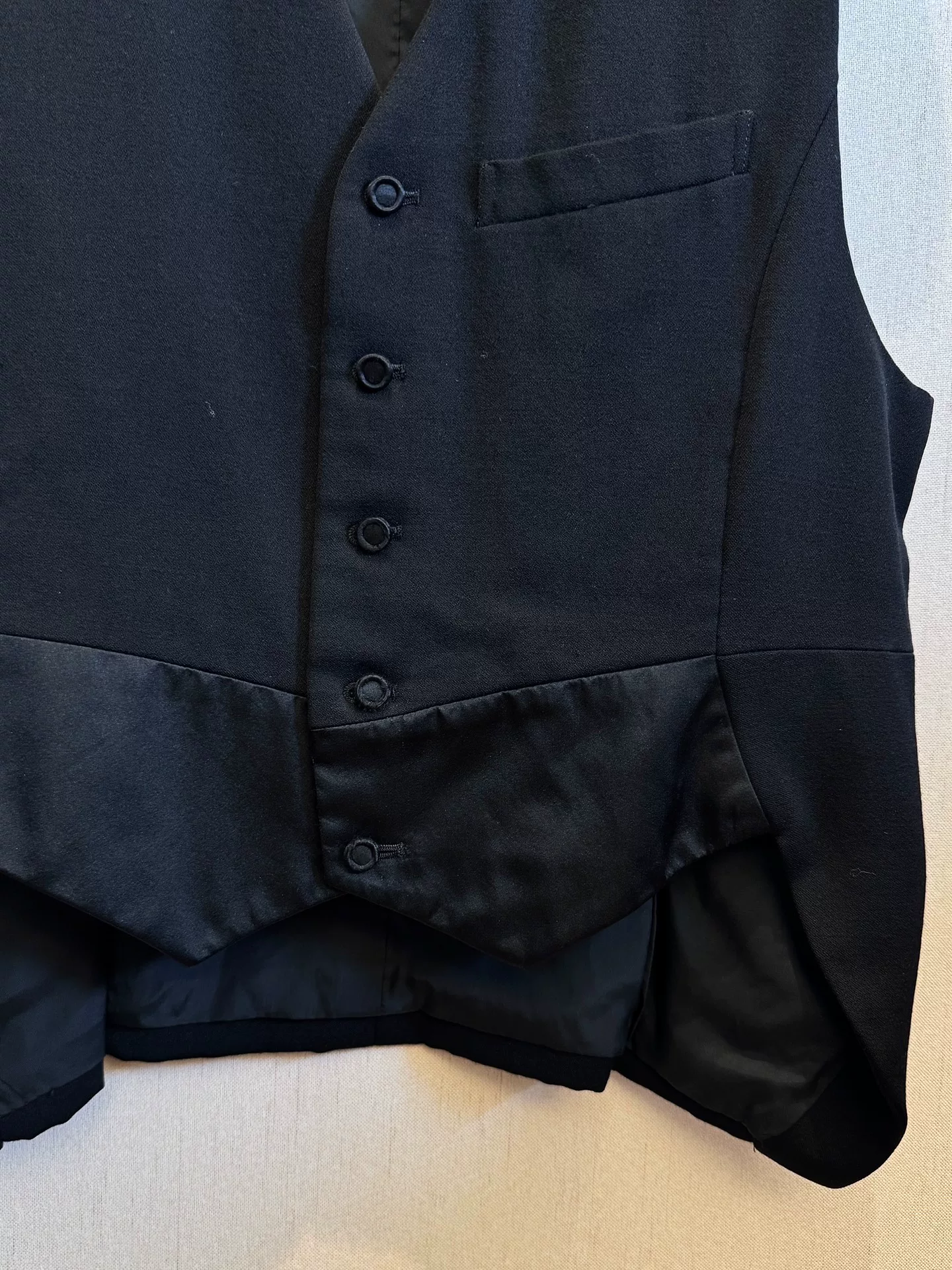 Yohji Yamamoto 99AW Satin Collar Coat — label