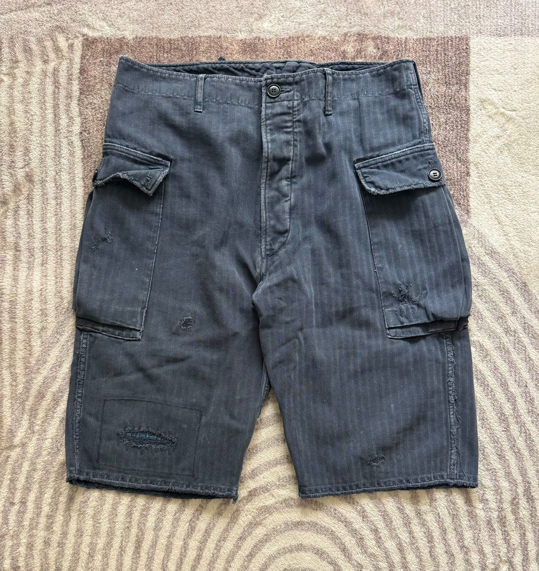 VISVIM 19AW VETERANS Distressed Cargo Shorts