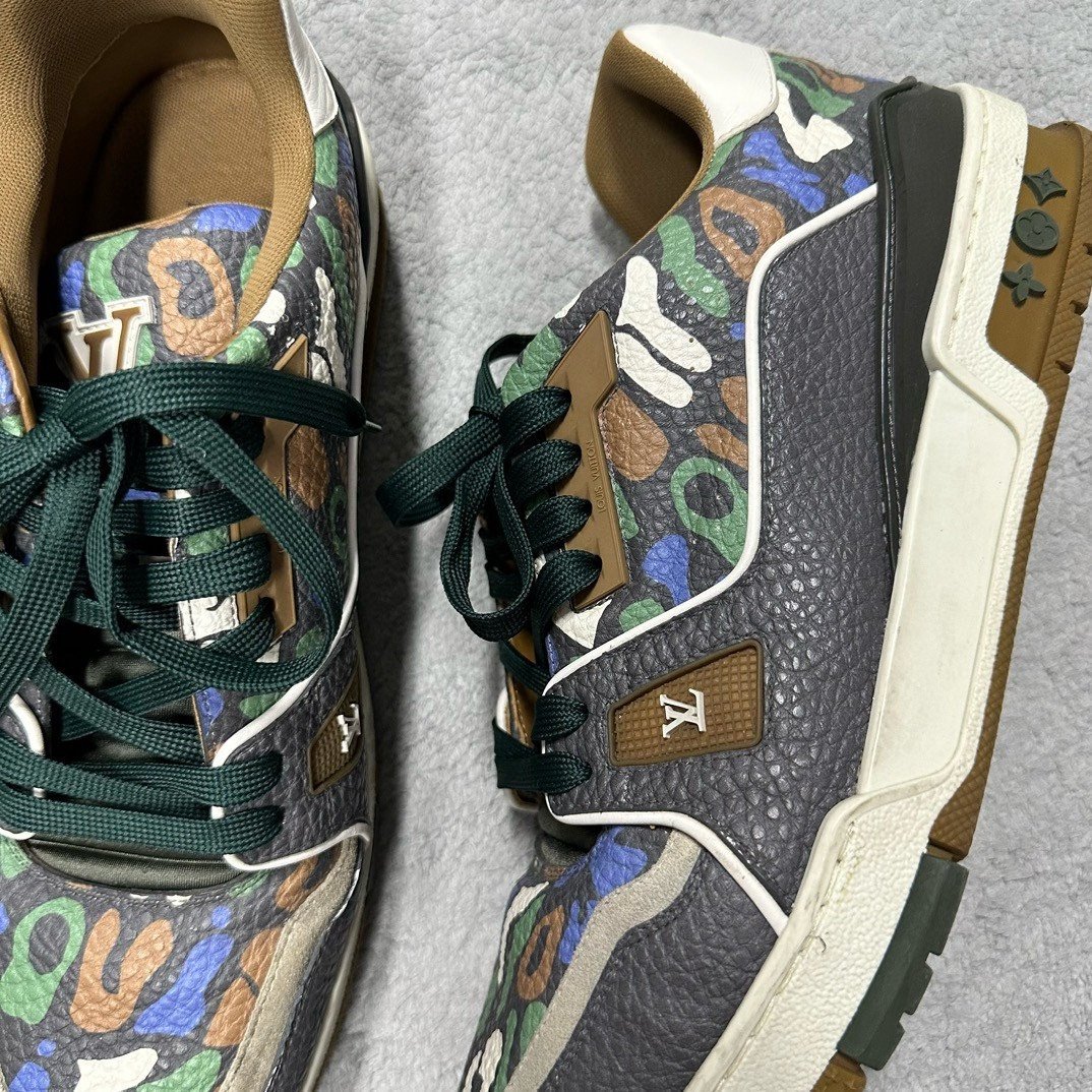 Louis Vuitton LV Trainer Graffiti Sneakers — detail