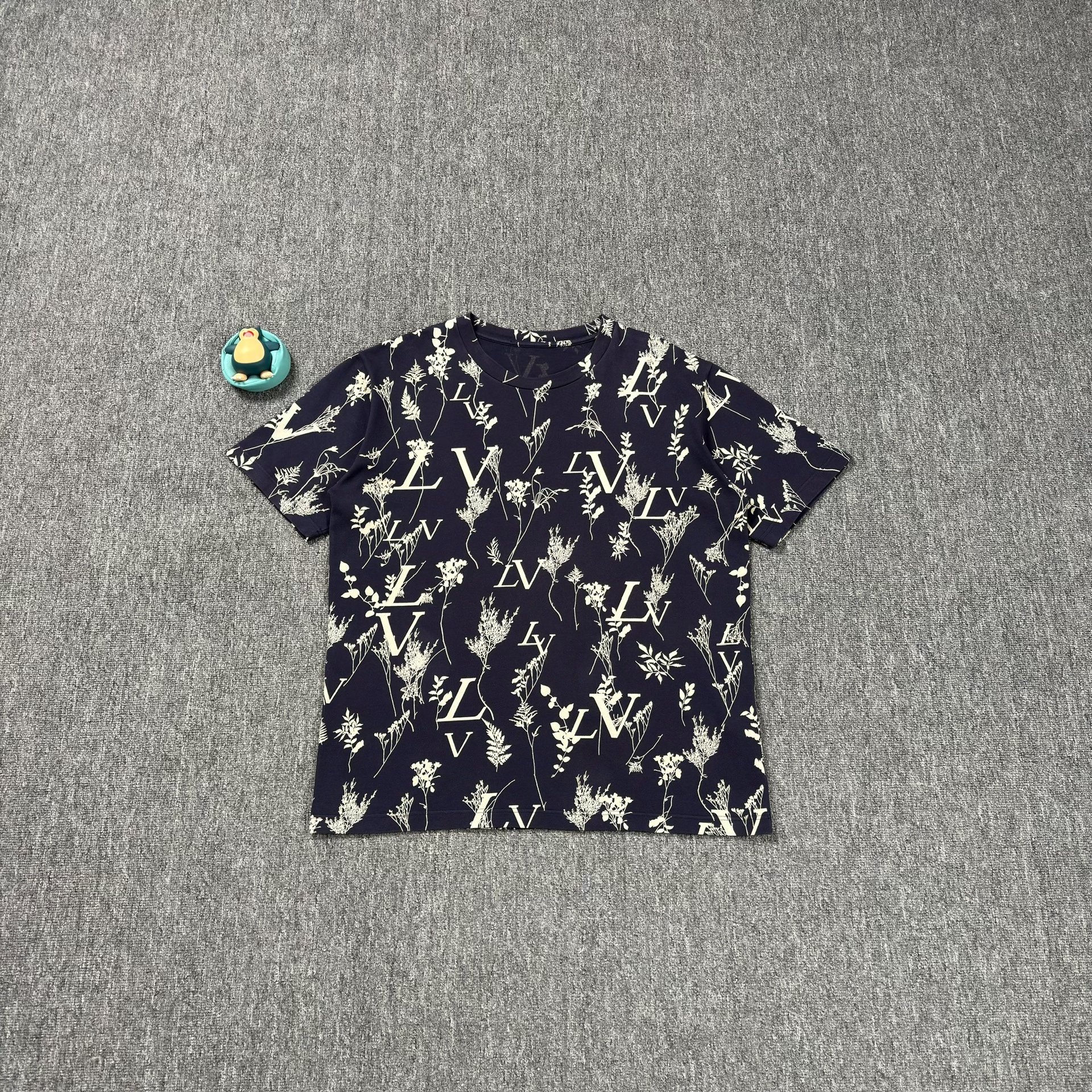 Louis Vuitton Navy Floral Print T-Shirt