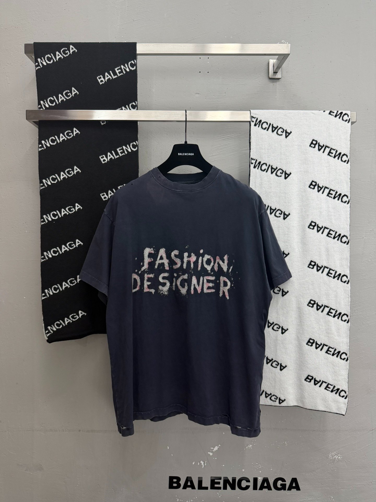 Balenciaga FASHION DESIGNER Glitter T-Shirt