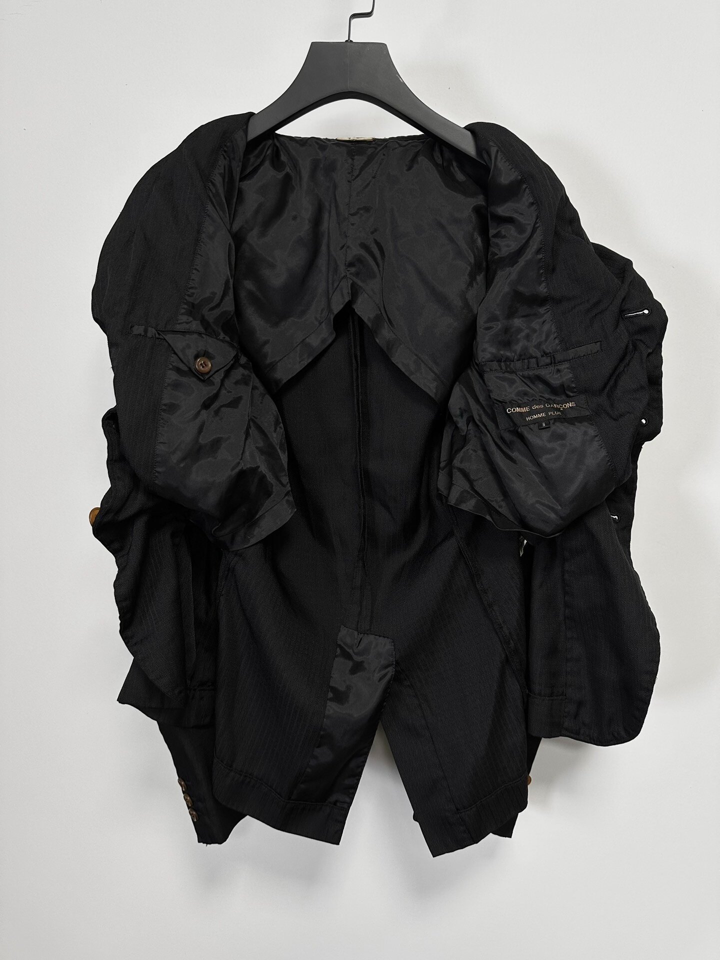 Comme des Garçons Homme Plus 19SS Crazy Suits Coat — detail