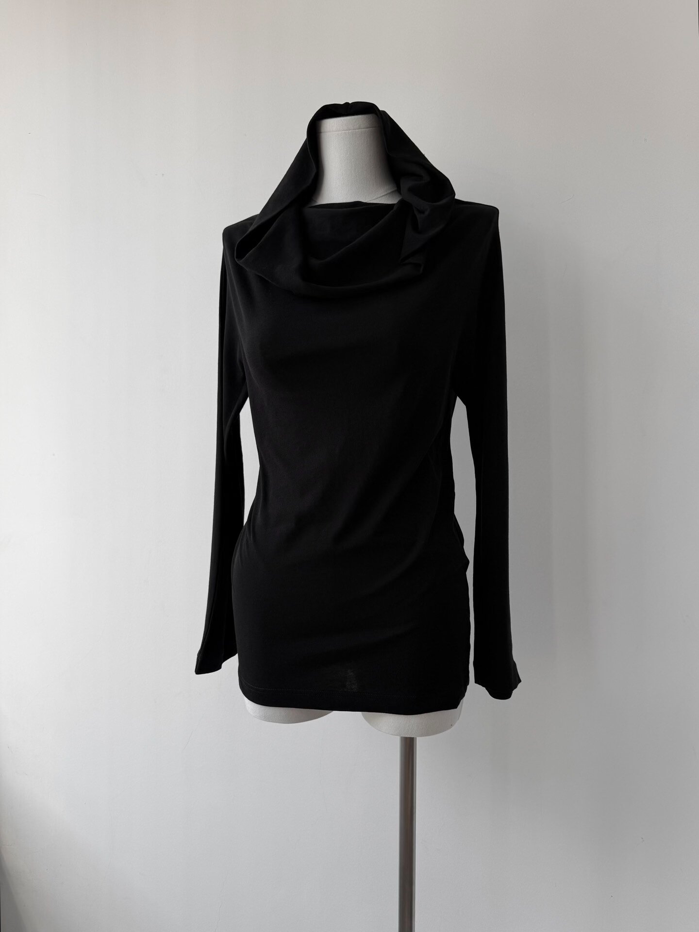Yohji Yamamoto 21AW Irregular Hooded Top — front