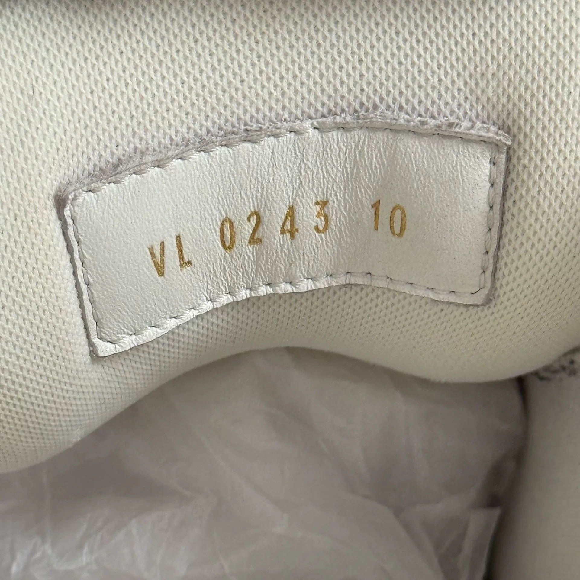 Louis Vuitton White Orange Casual Shoes — label