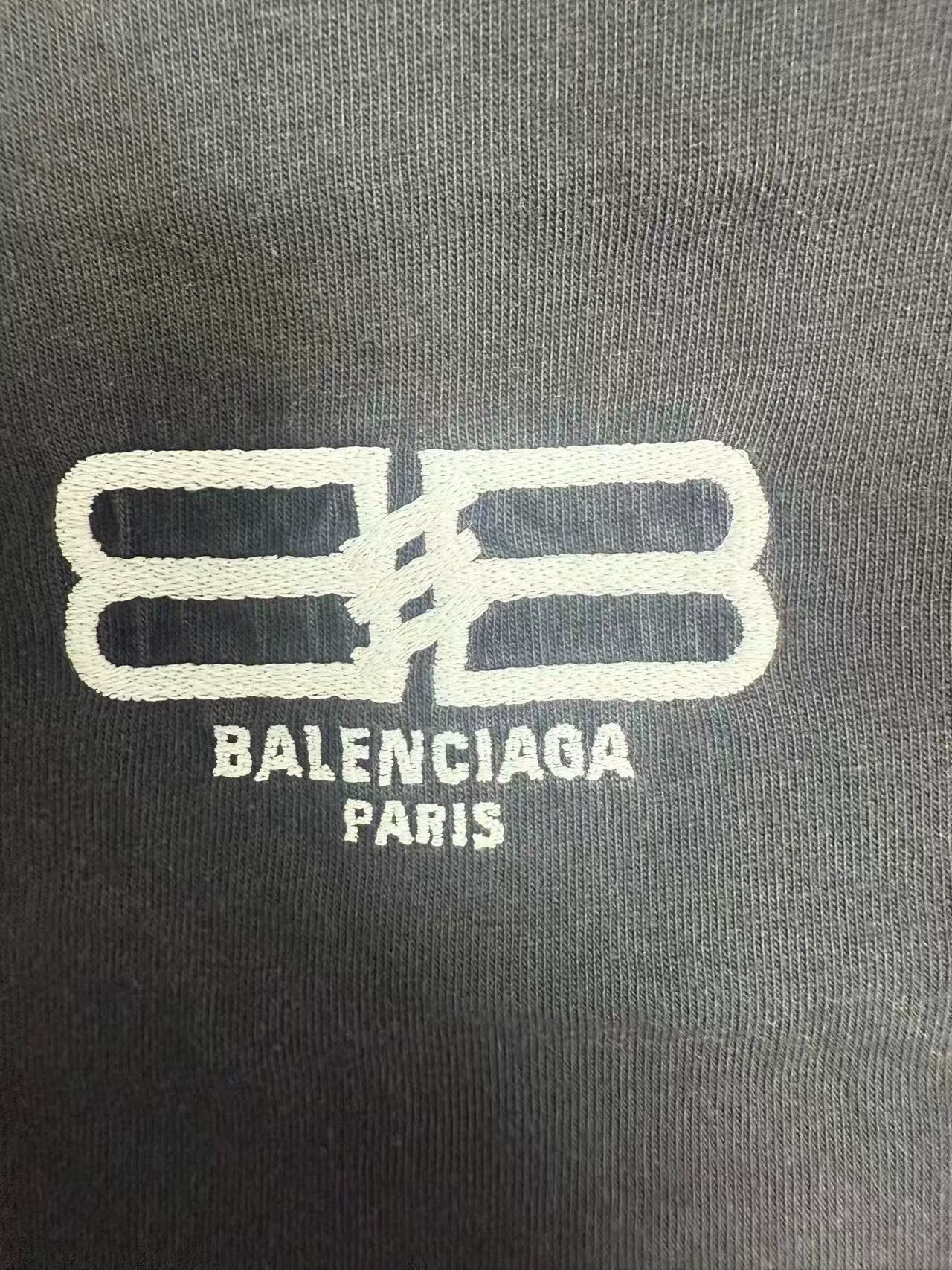 Balenciaga BB Logo Crewneck Short-Sleeve T-Shirt — detail