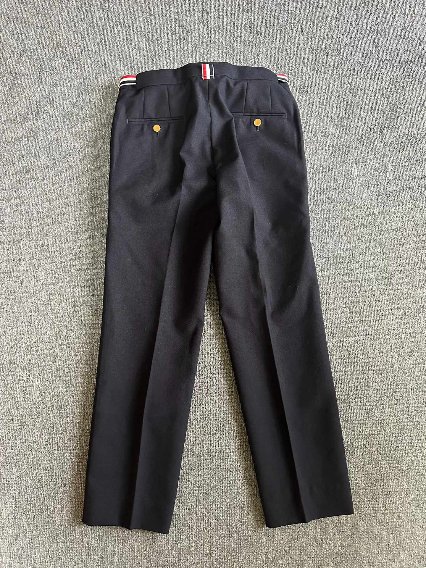 Thom Browne Dark Blue Gold Button Cropped Pants — detail