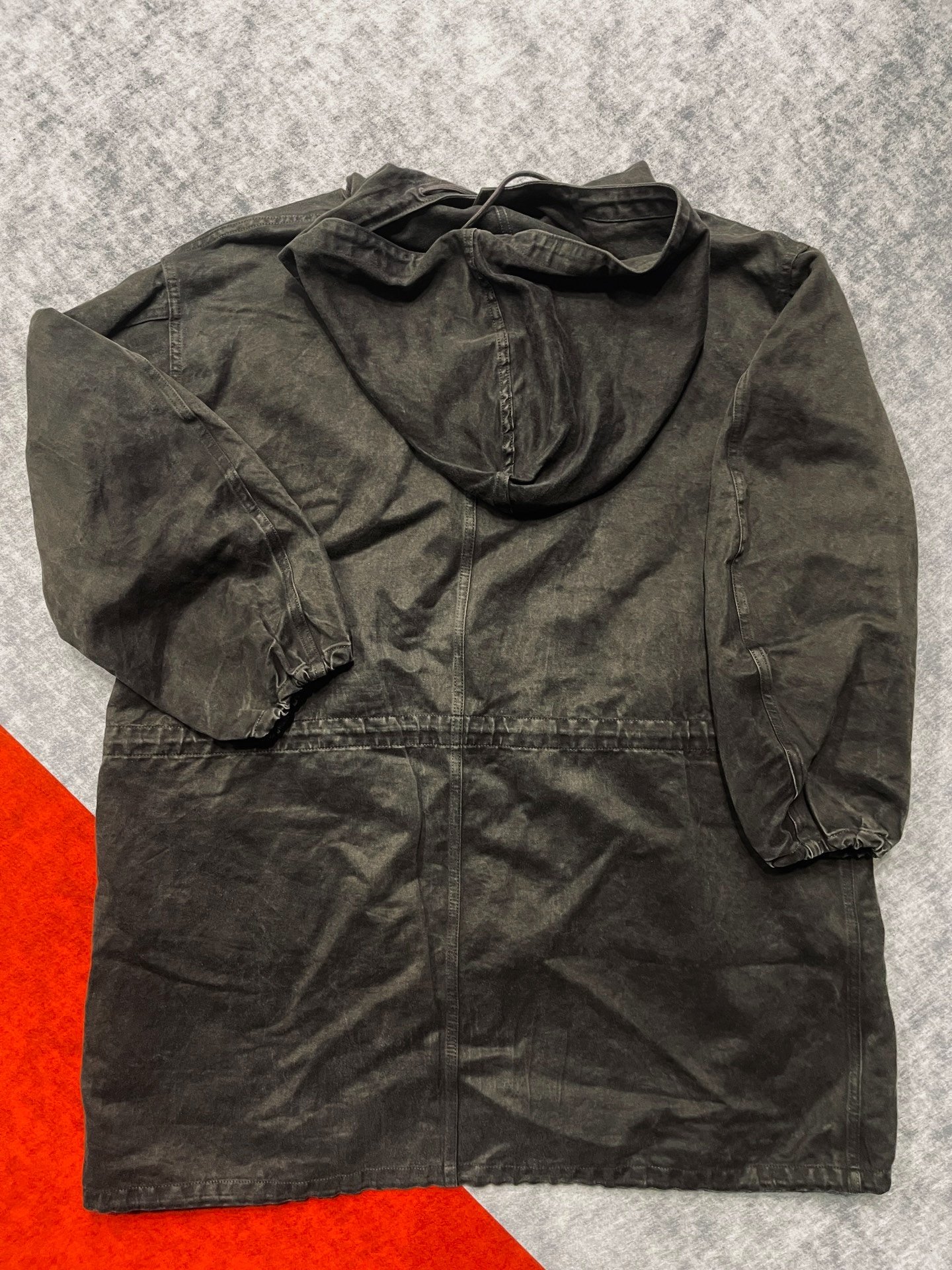 Kuon Ink-Dyed Fishtail Trench Coat — front