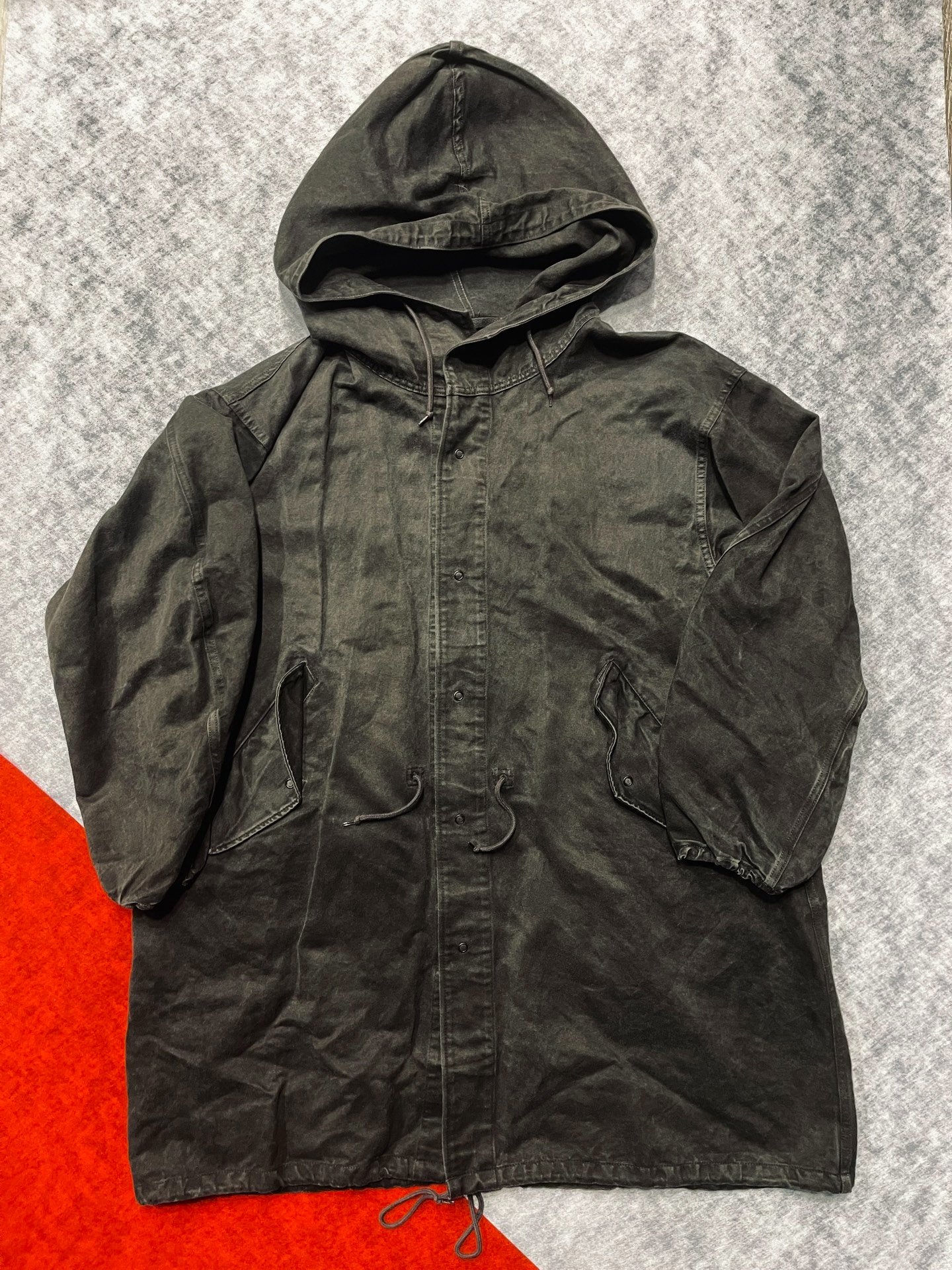 Kuon Ink-Dyed Fishtail Trench Coat