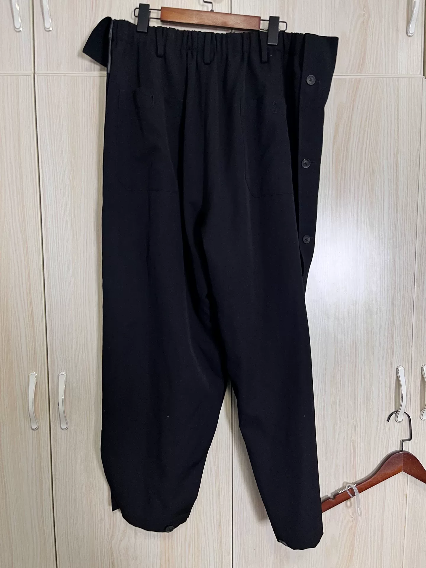 Yohji Yamamoto 21SS Structured Side Button Pants — front