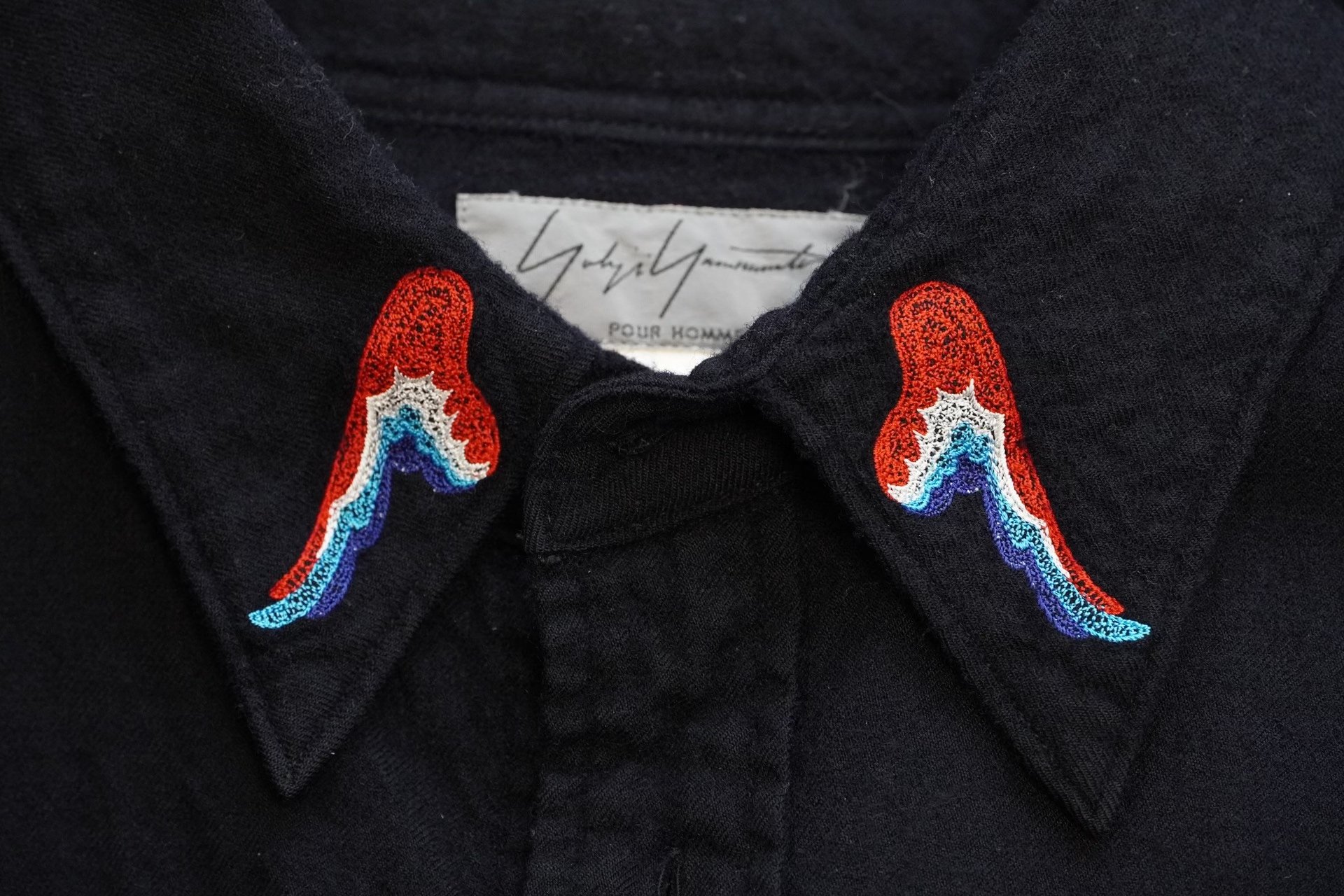 Yohji Yamamoto 02AW Wings Embroidered Shirt — detail