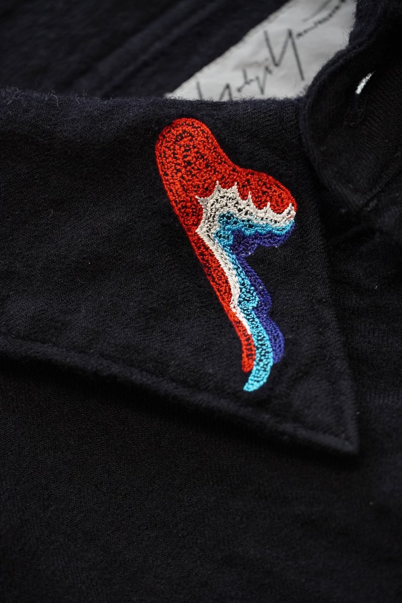 Yohji Yamamoto 02AW Wings Embroidered Shirt — label