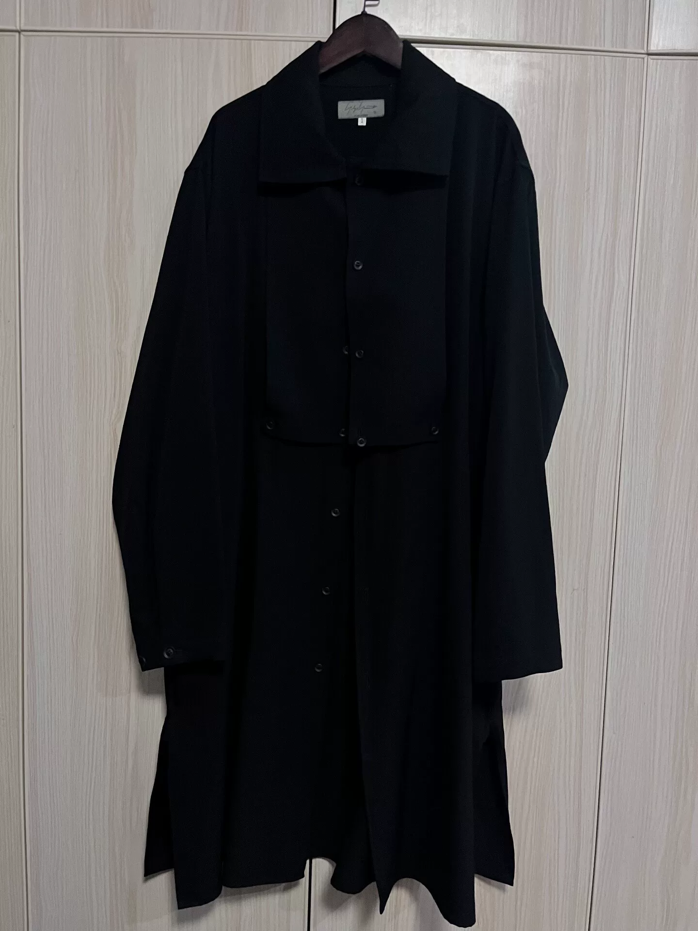 Yohji Yamamoto 22AW Stand Collar Long Shirt — front