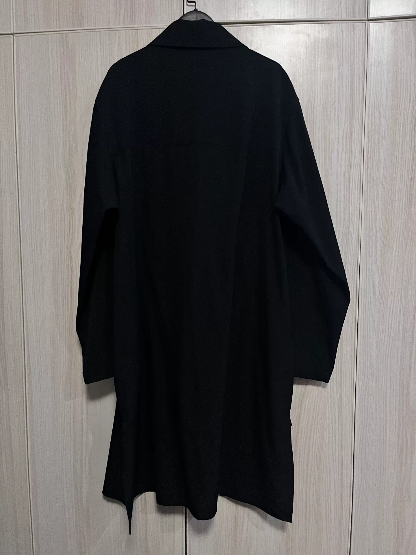 Yohji Yamamoto 22AW Stand Collar Long Shirt — back