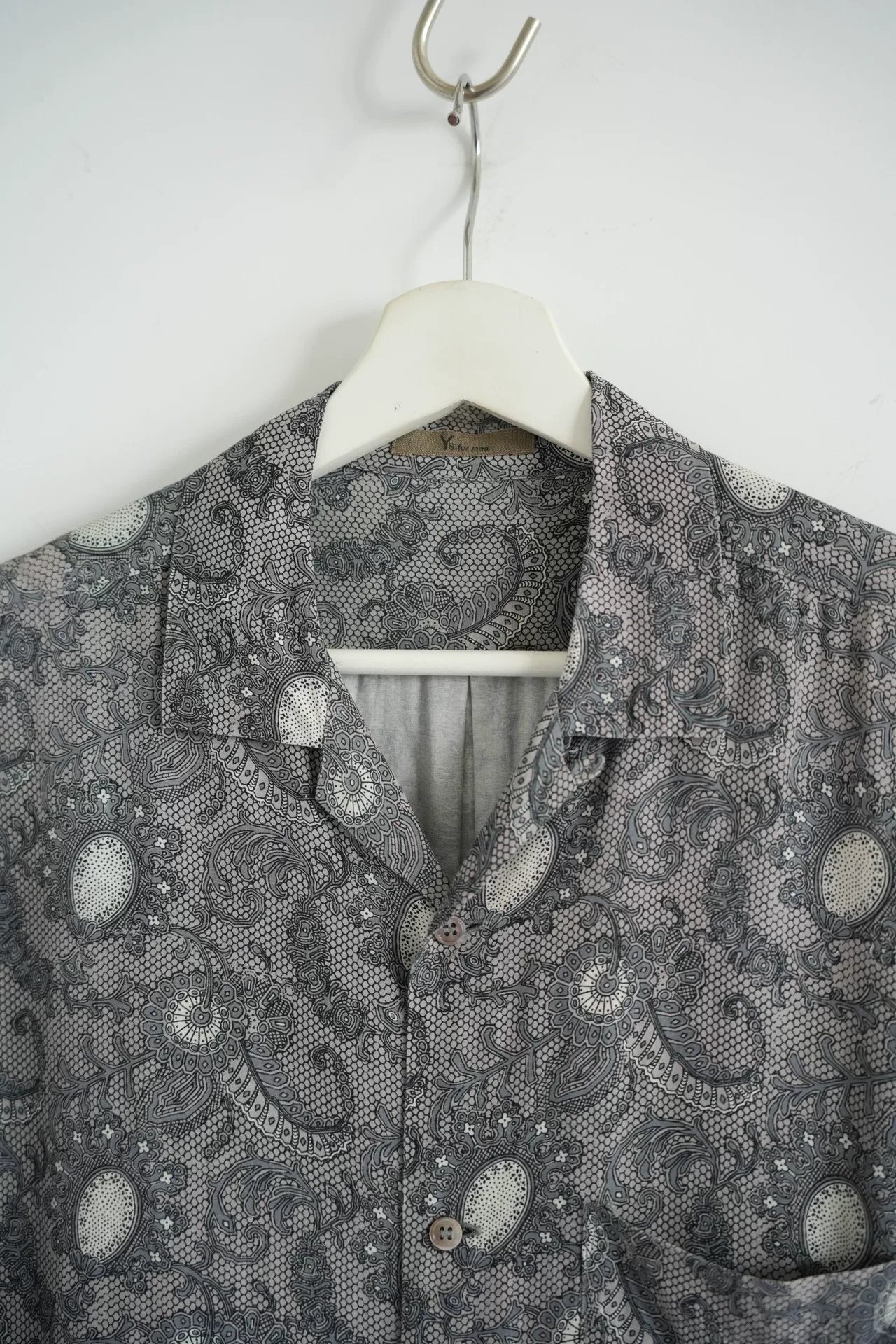 Yohji Yamamoto 80s Tree of Life Print Shirt — detail