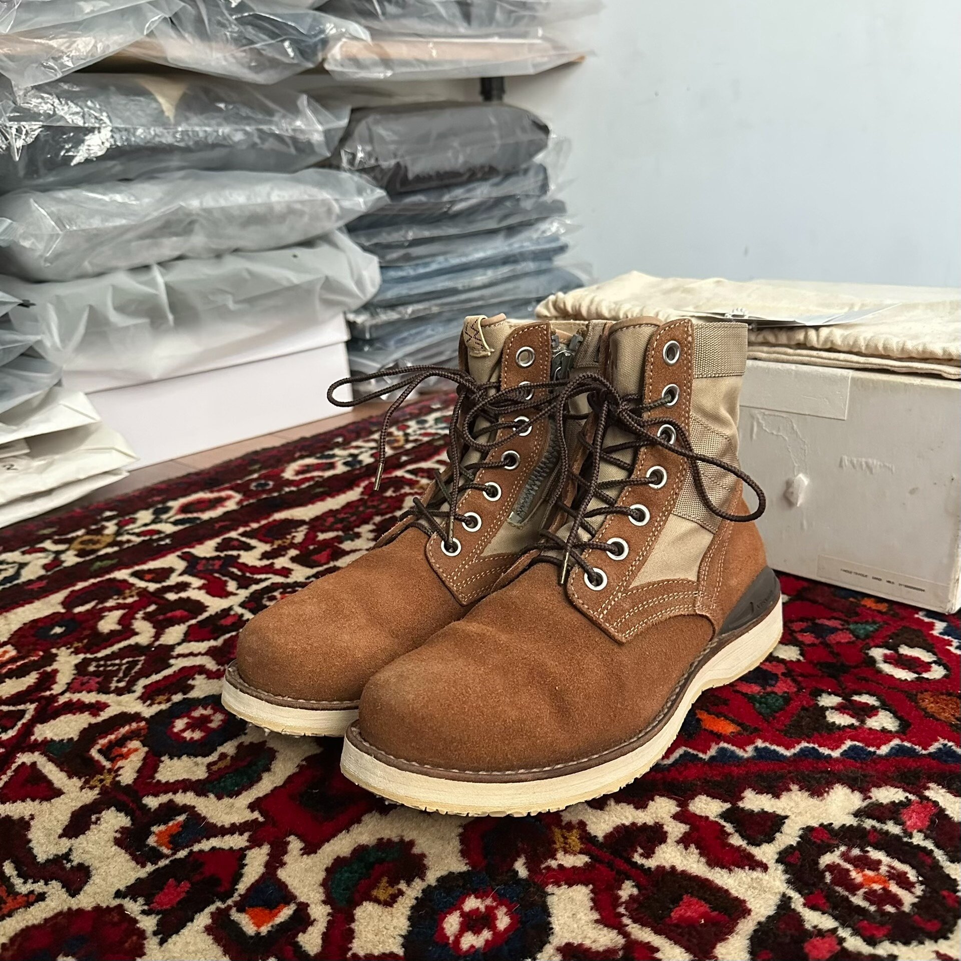 visvim 18AW 7hole Folk Camel — front