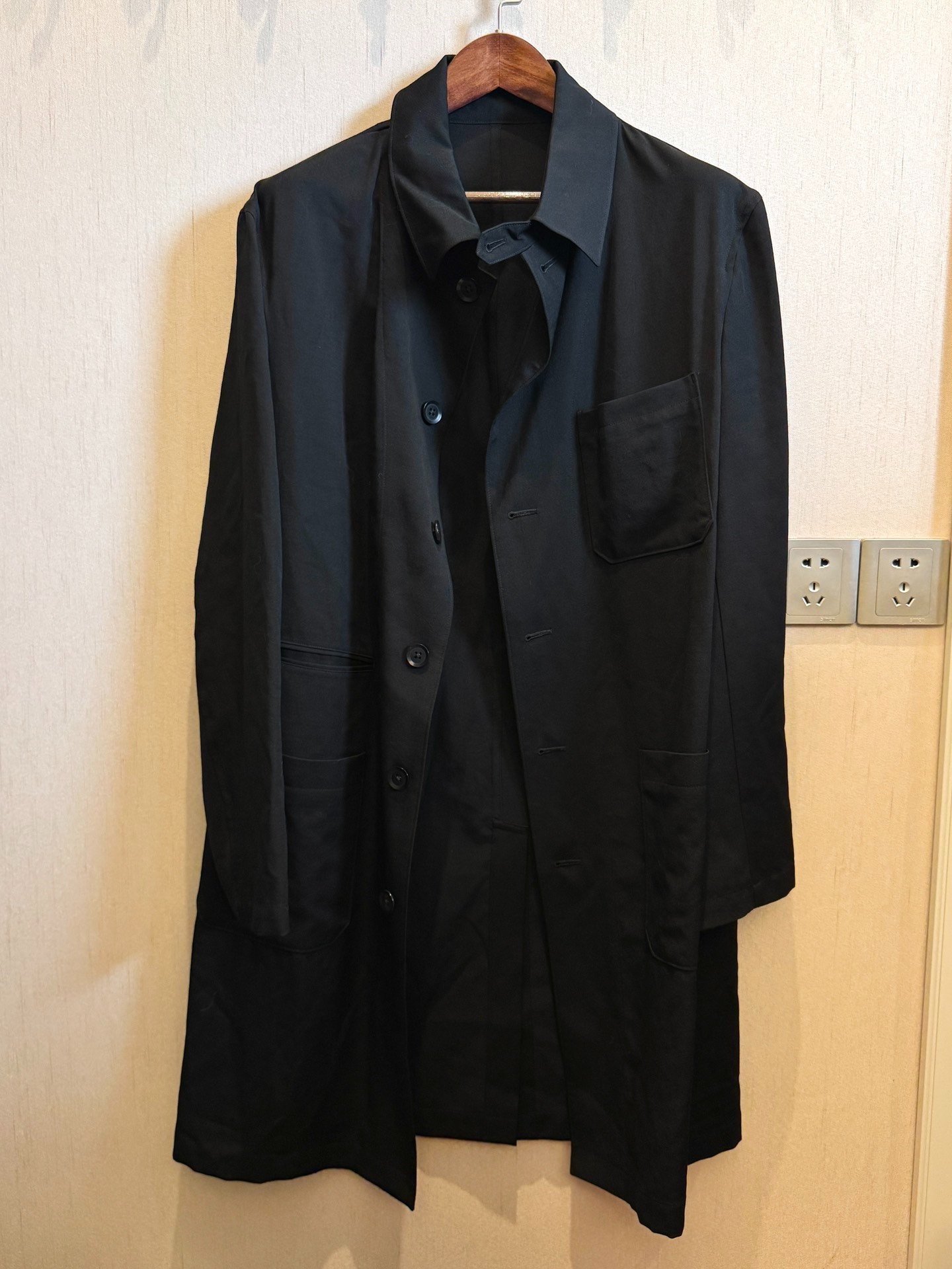 Yohji Yamamoto 16SS Trench Coat — front