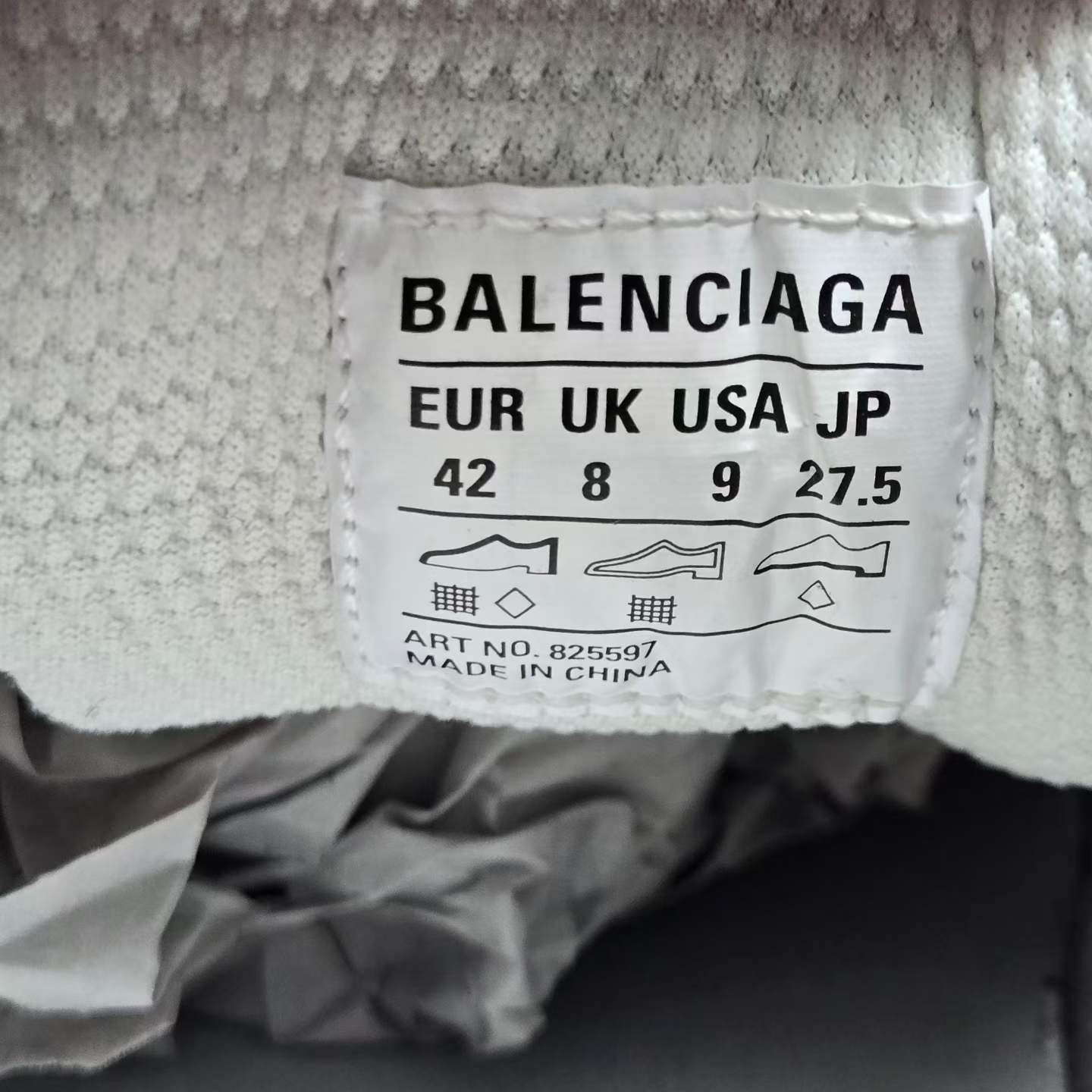 Balenciaga 3XL White Red Letter Lace Sneakers — label