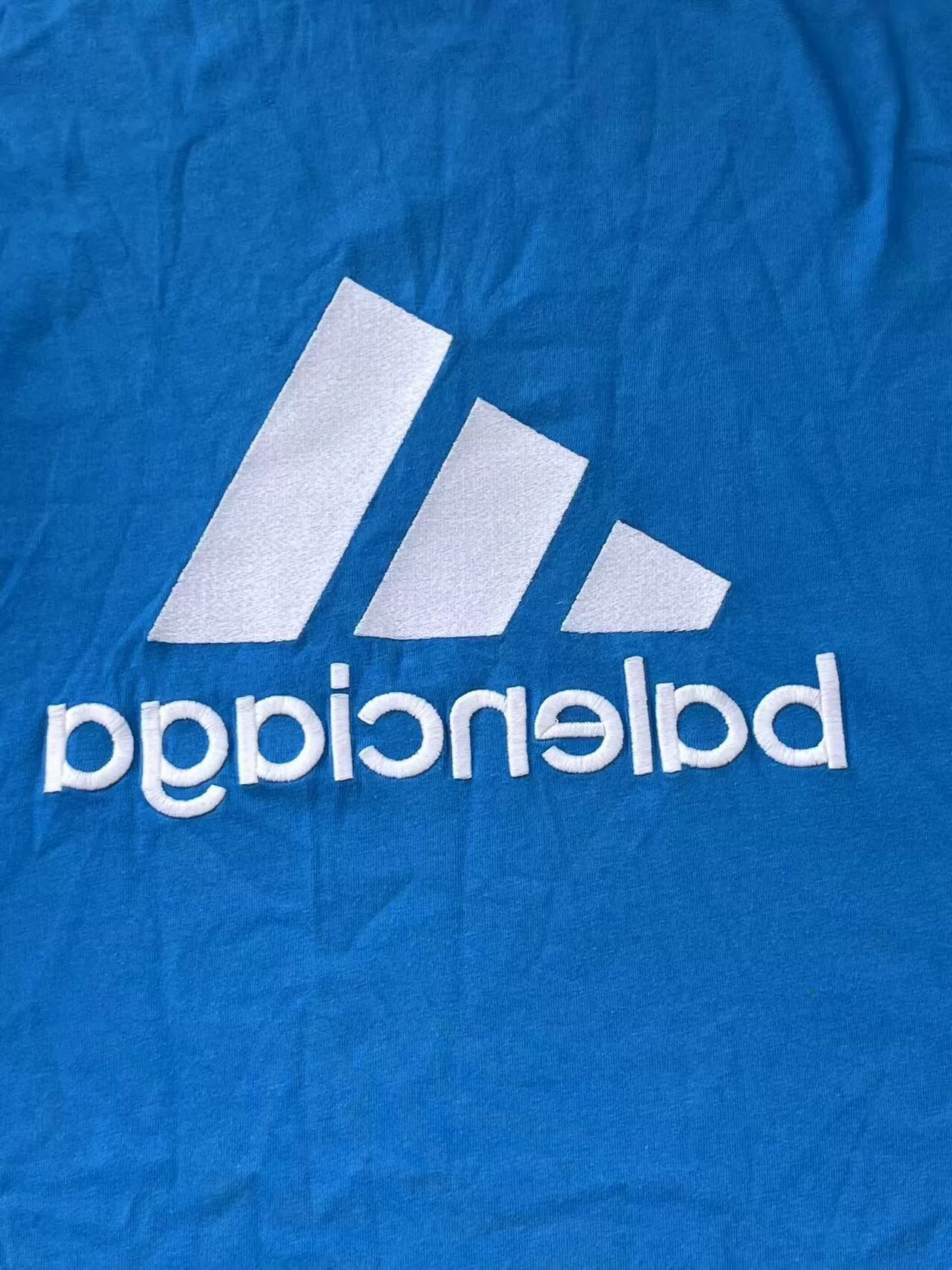 Balenciaga x adidas Logo T-Shirt — detail