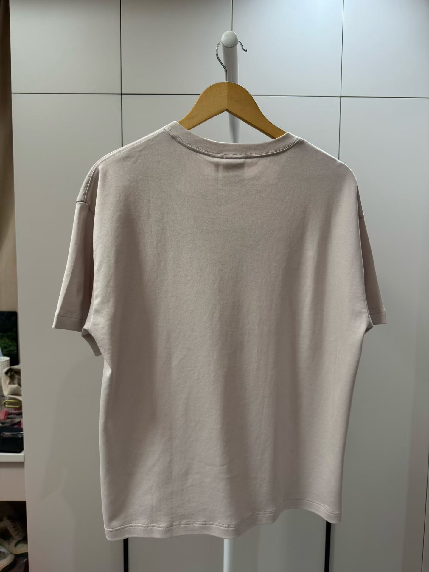 Dior ss26 Book Cover Short Sleeve — detail