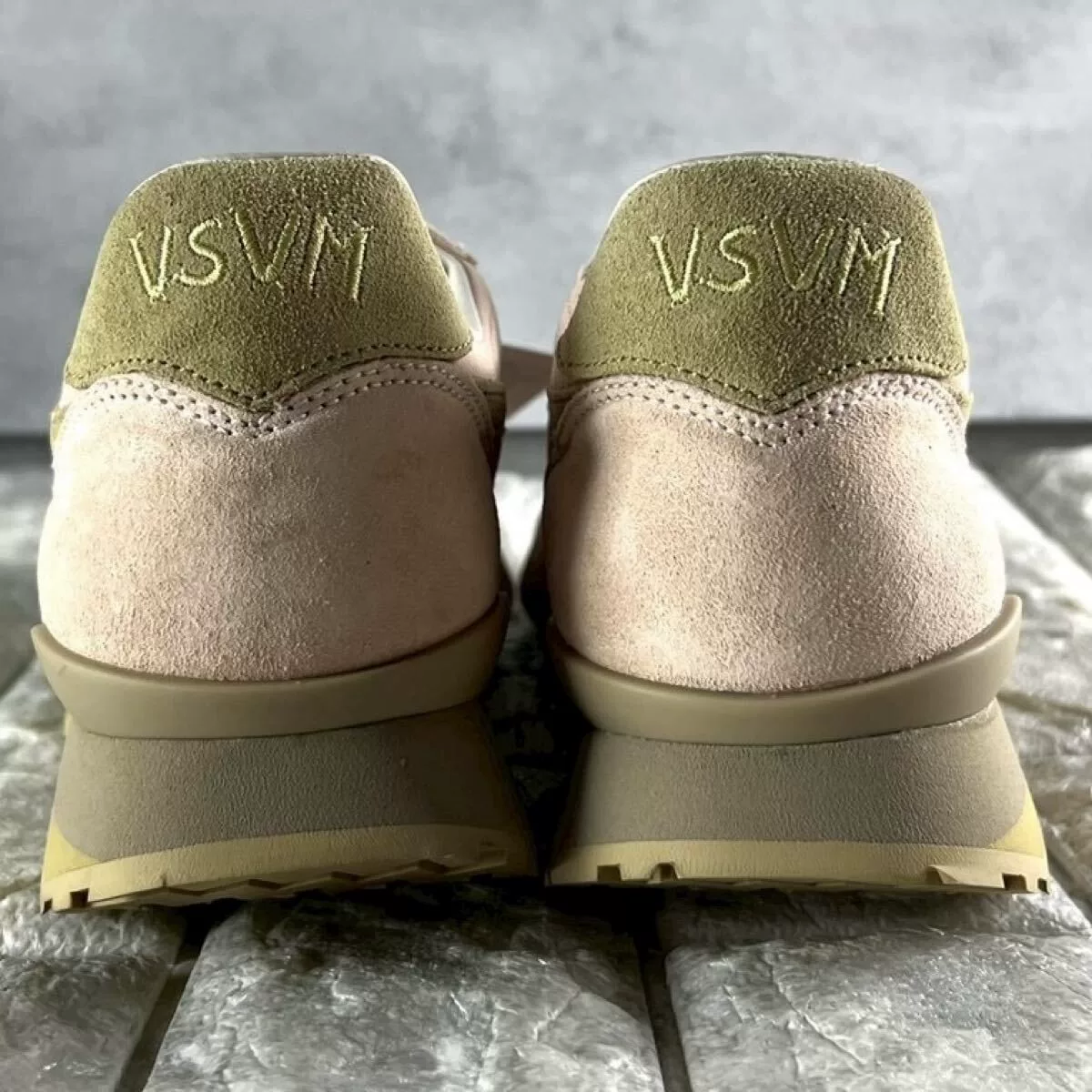 visvim 25AW FKT RUNNER Sneakers — label
