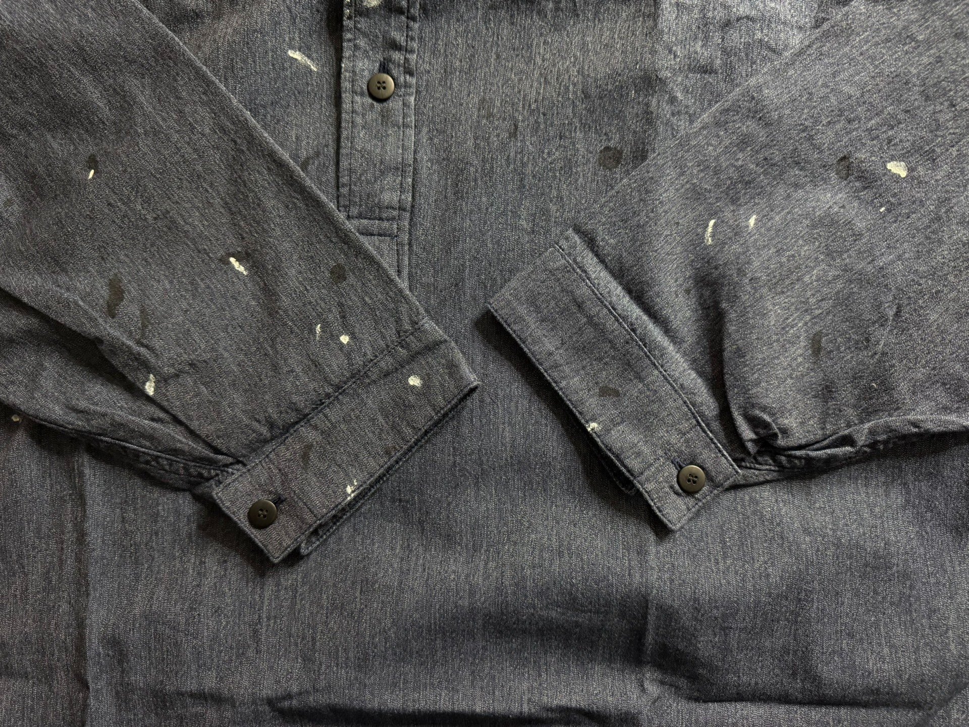 VISVIM 1910 P.O. Chambray L/S Pullover — label