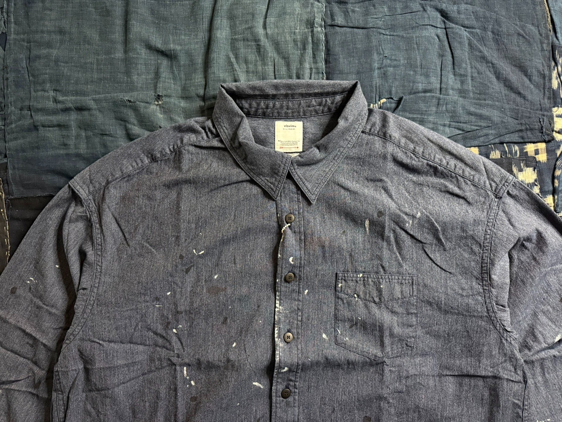 VISVIM 1910 P.O. Chambray L/S Pullover — detail