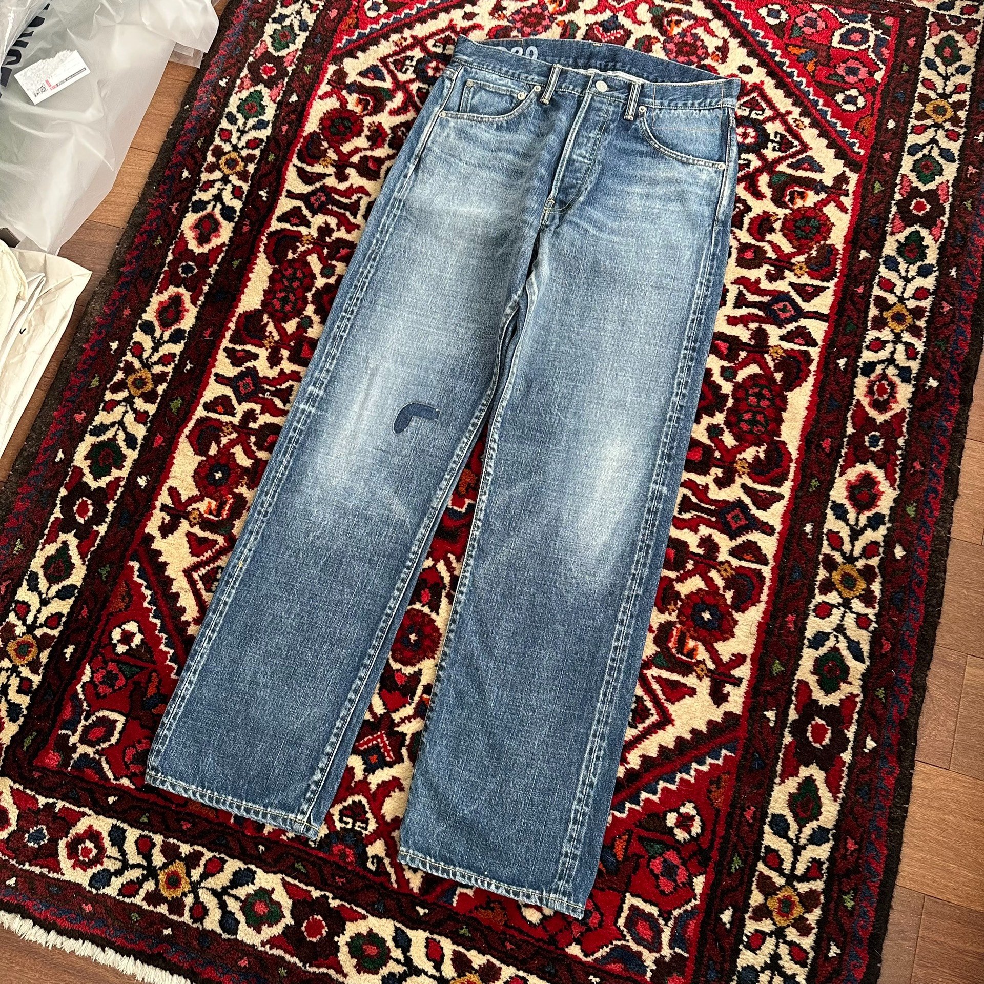 visvim 01.2D20 Washed Jeans — label