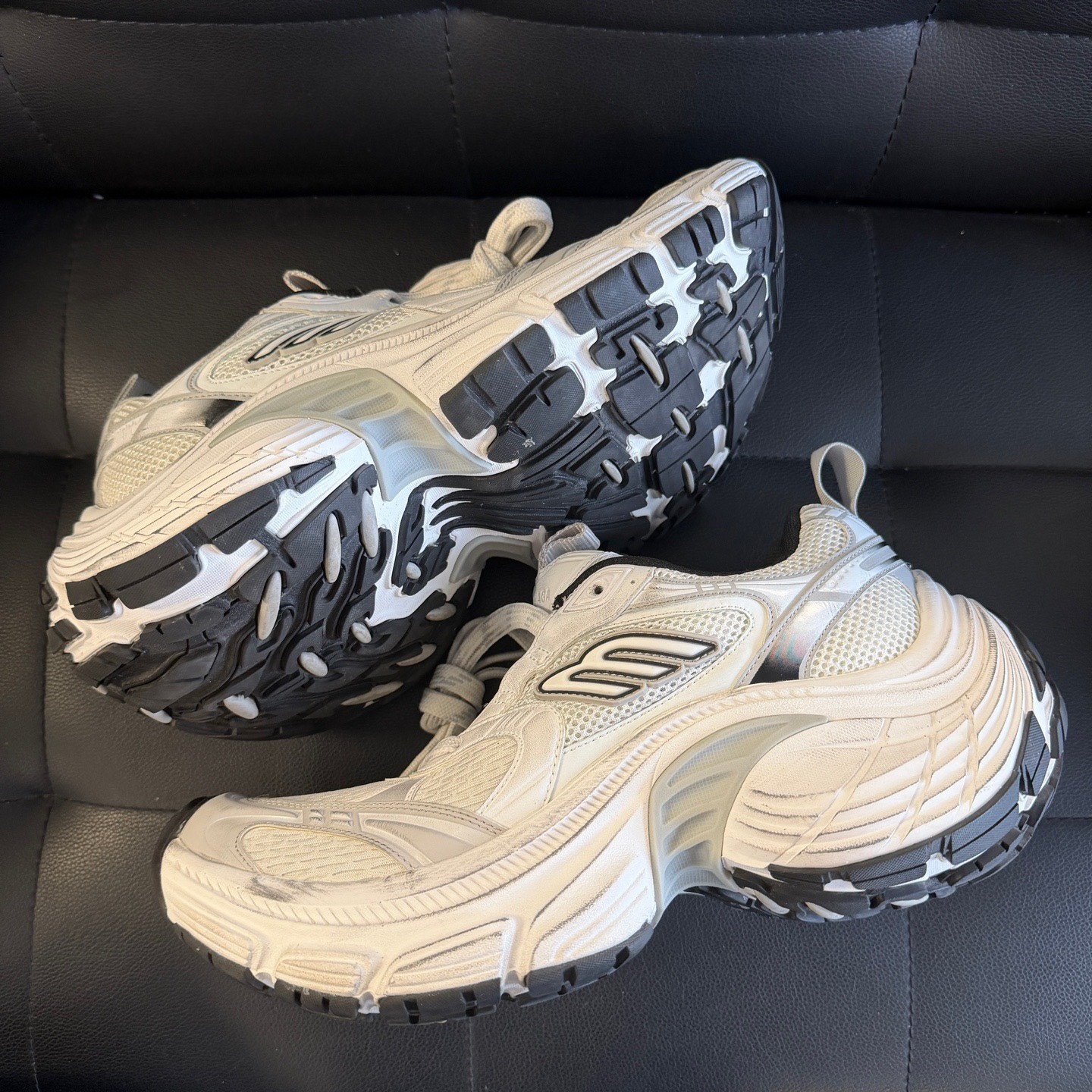 Balenciaga 10XL Gray Low-Top Dad Shoes — back