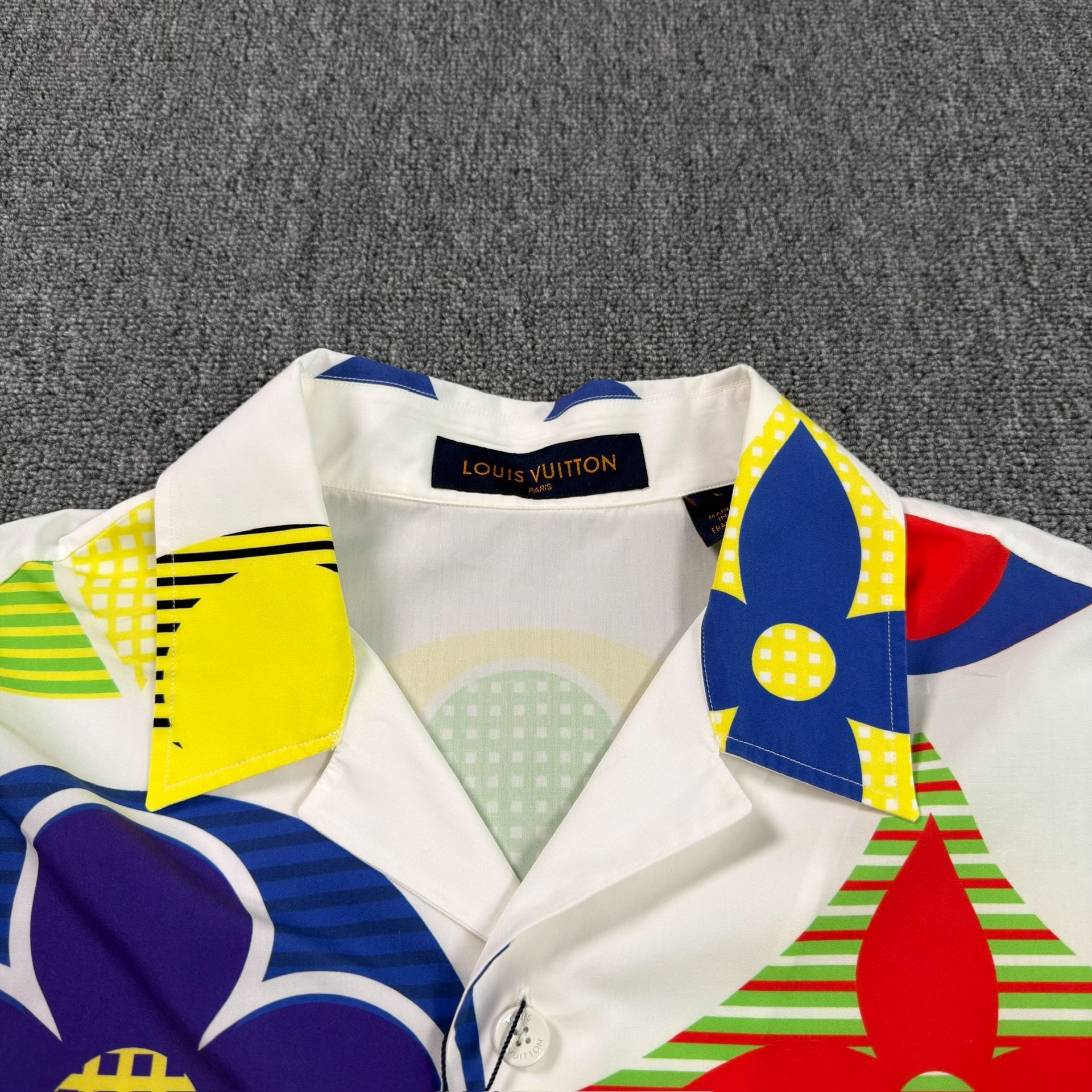 Louis Vuitton White Floral Short-Sleeve Shirt — front