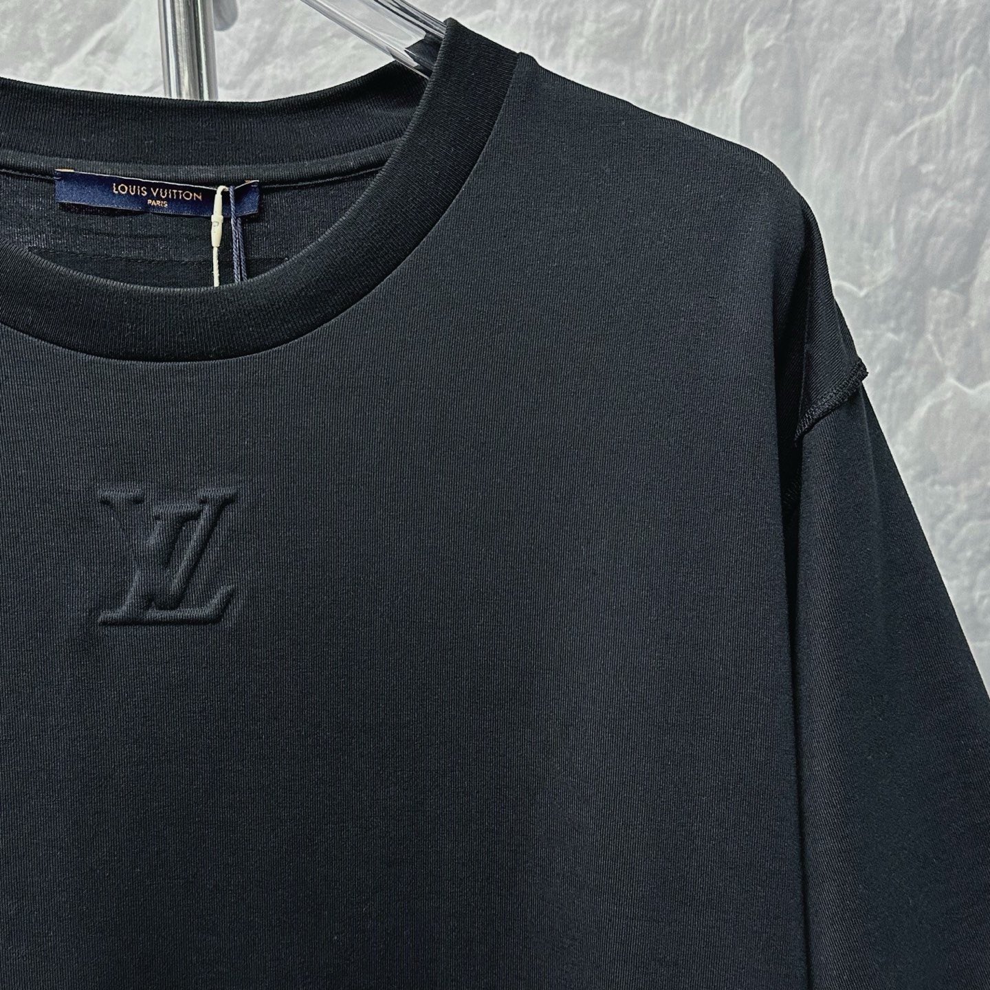 Louis Vuitton Black Embossed Short Sleeve XXL — detail