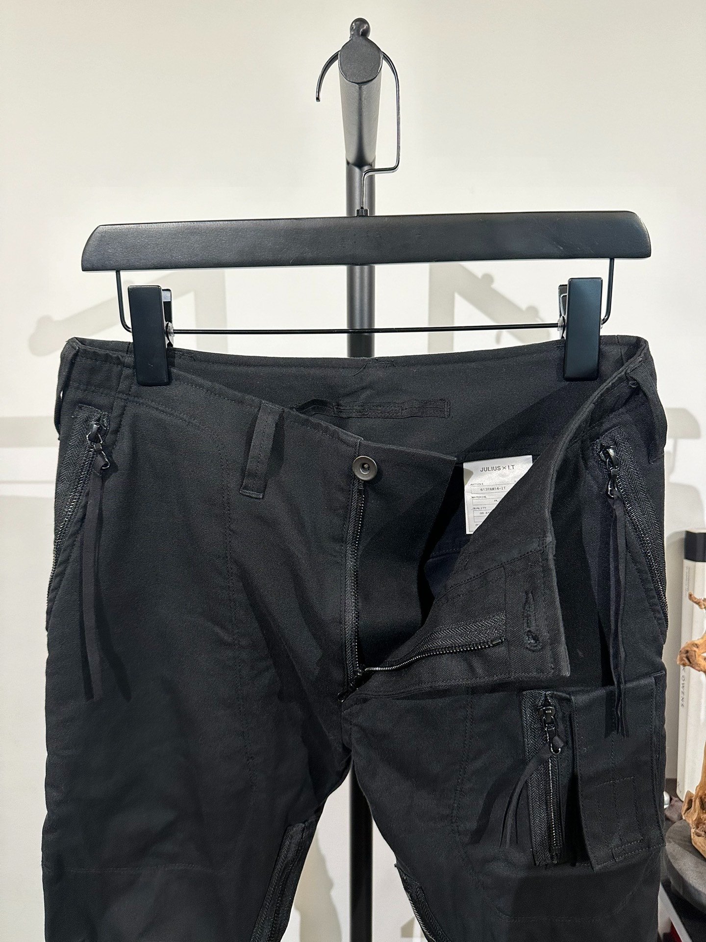 Julius_7 Multi-Zipper Cargo Pants — back