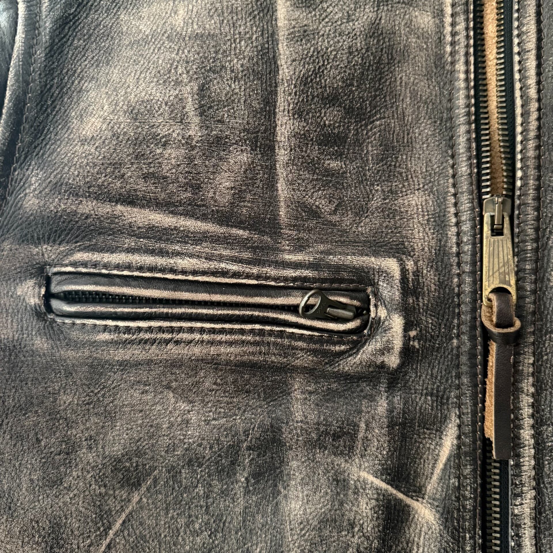 Levi's LVC Distressed Vintage Leather Jacket — label
