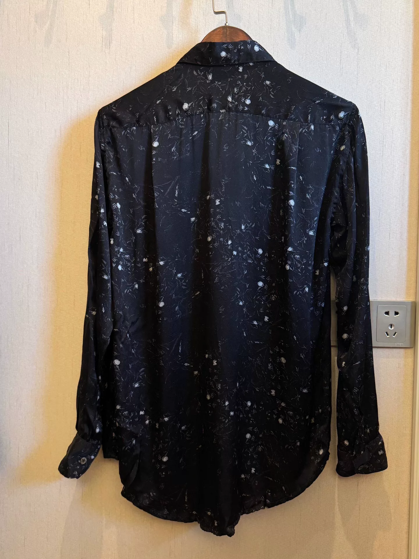Geoffrey b Small Silk Floral Shirt — front