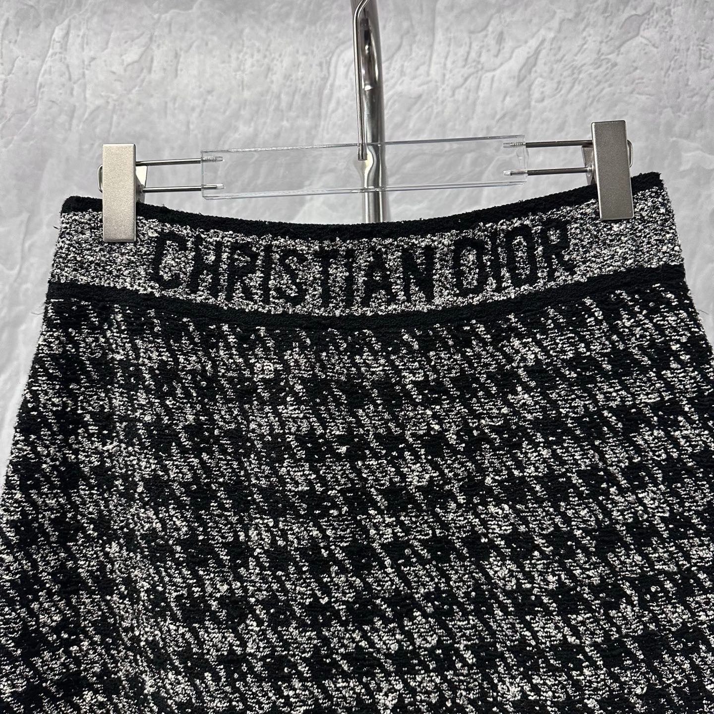 Dior Houndstooth Tweed Knit Skirt — back
