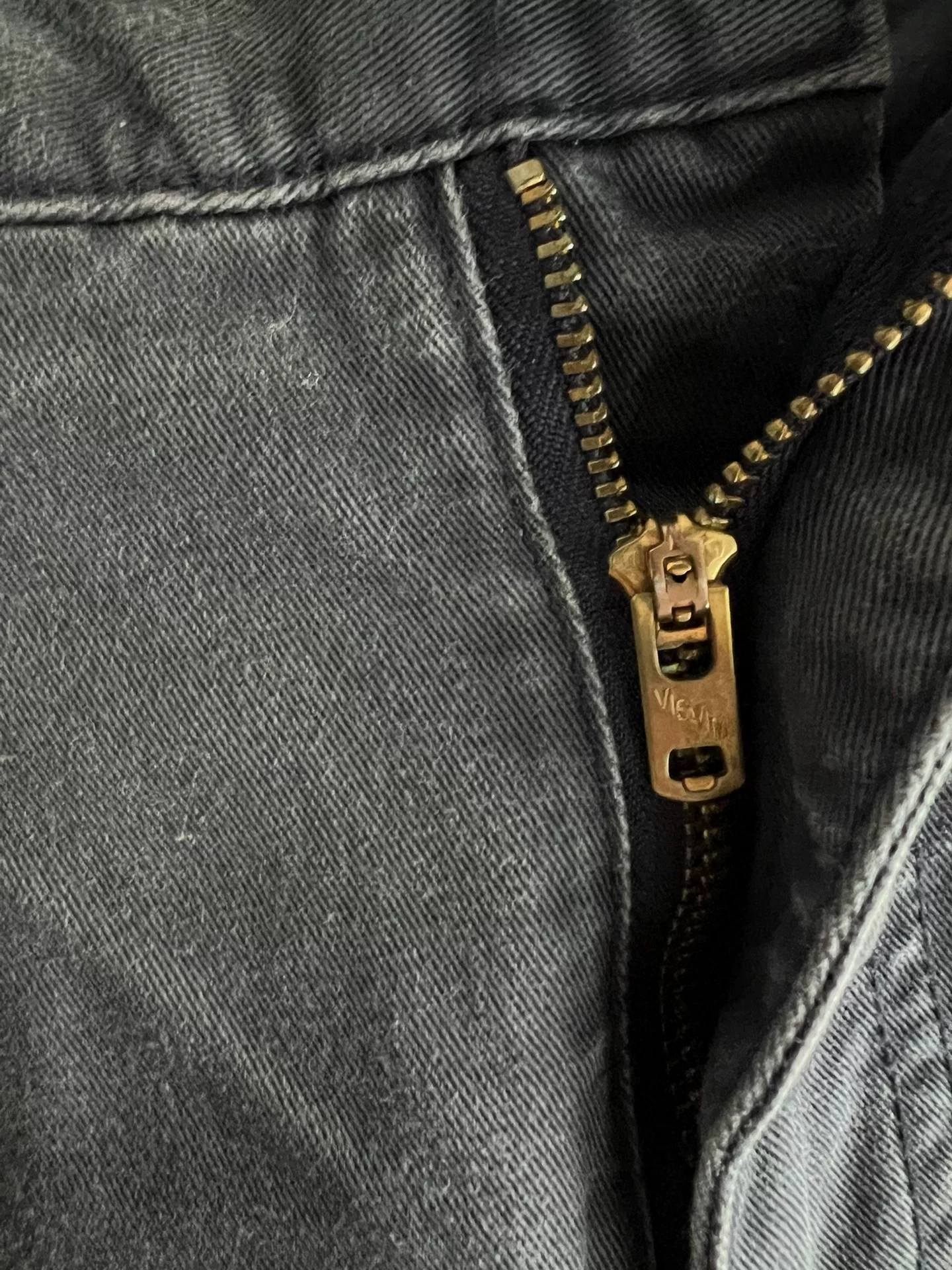 visvim 2012 Gray Five-Pocket Casual Pants — label