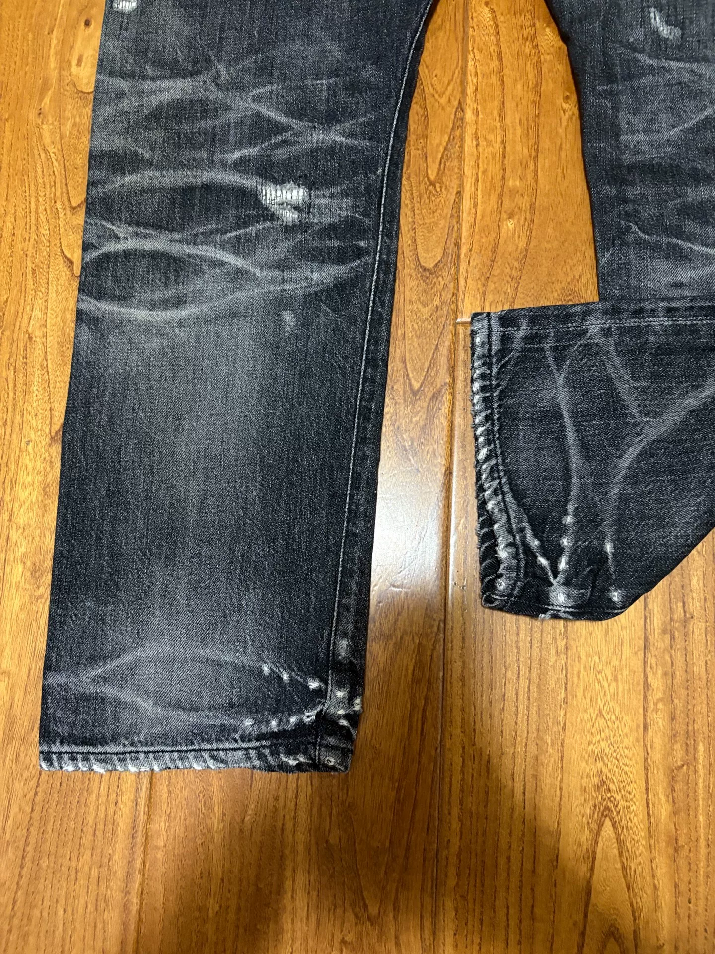 Sequel Fragment Distressed Washed Denim Pants — back