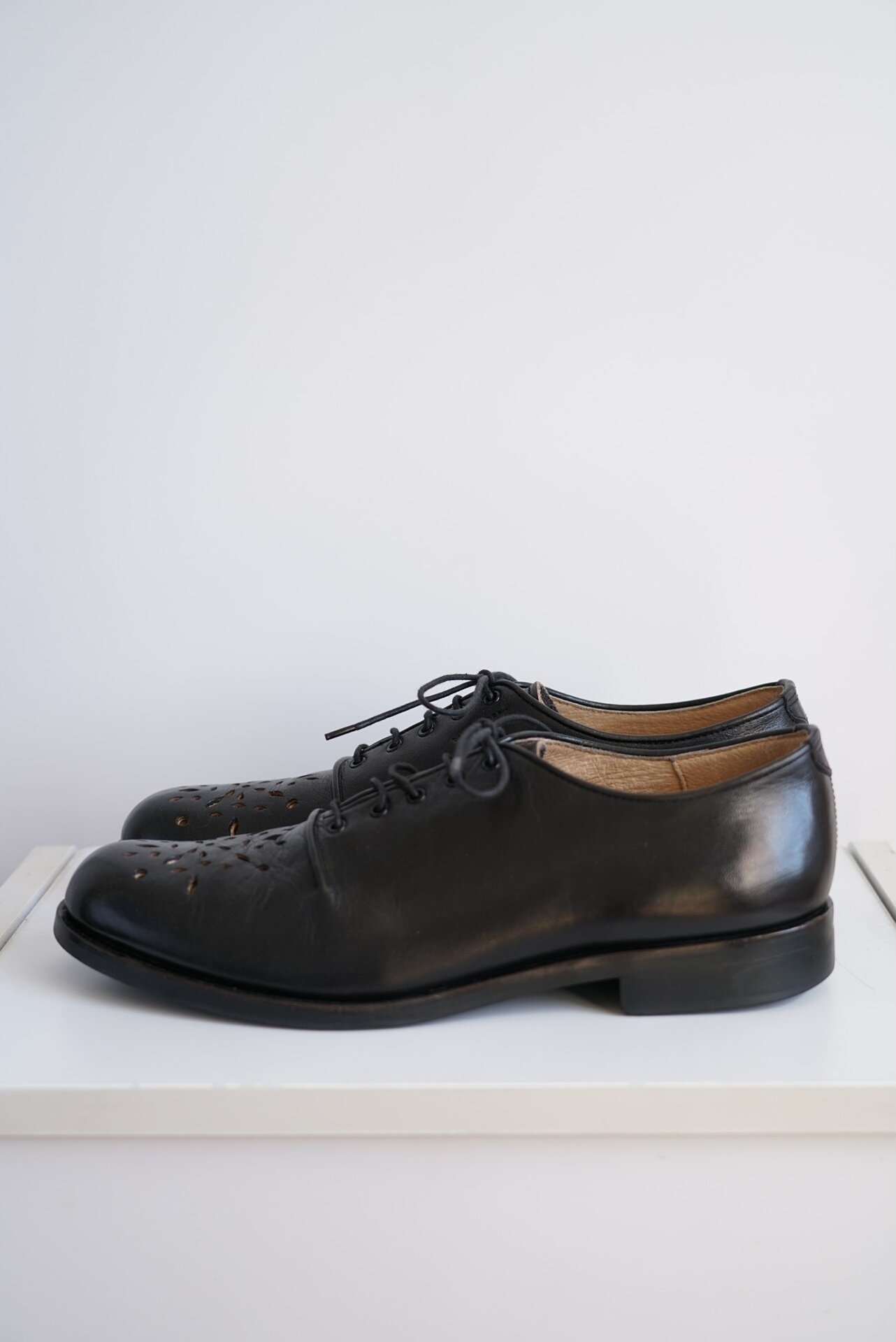 Yohji Yamamoto 1996 SS Cutout Oxford Shoes — front
