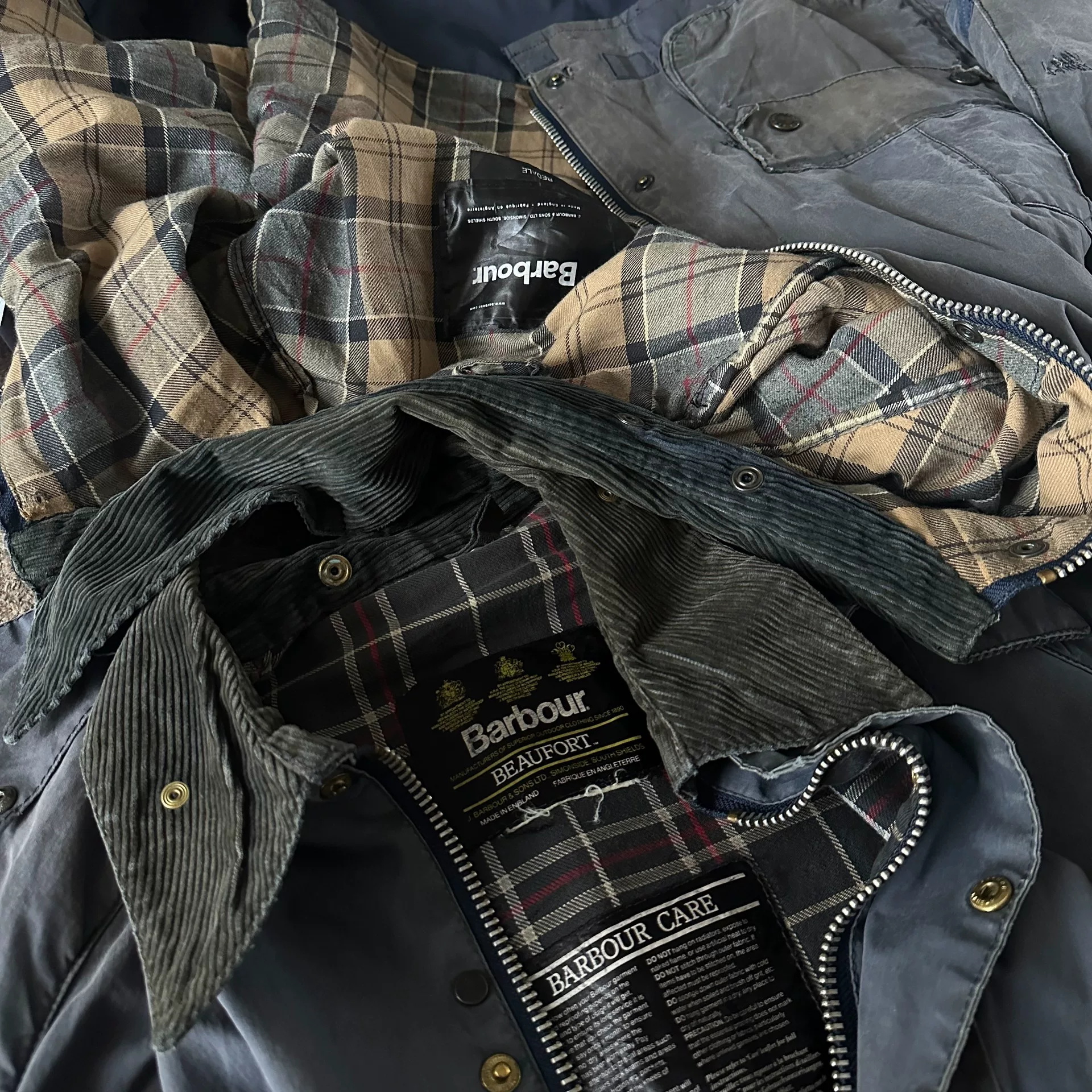 Barbour Beaufort Limited Distressed Wax-Free Jacket — detail