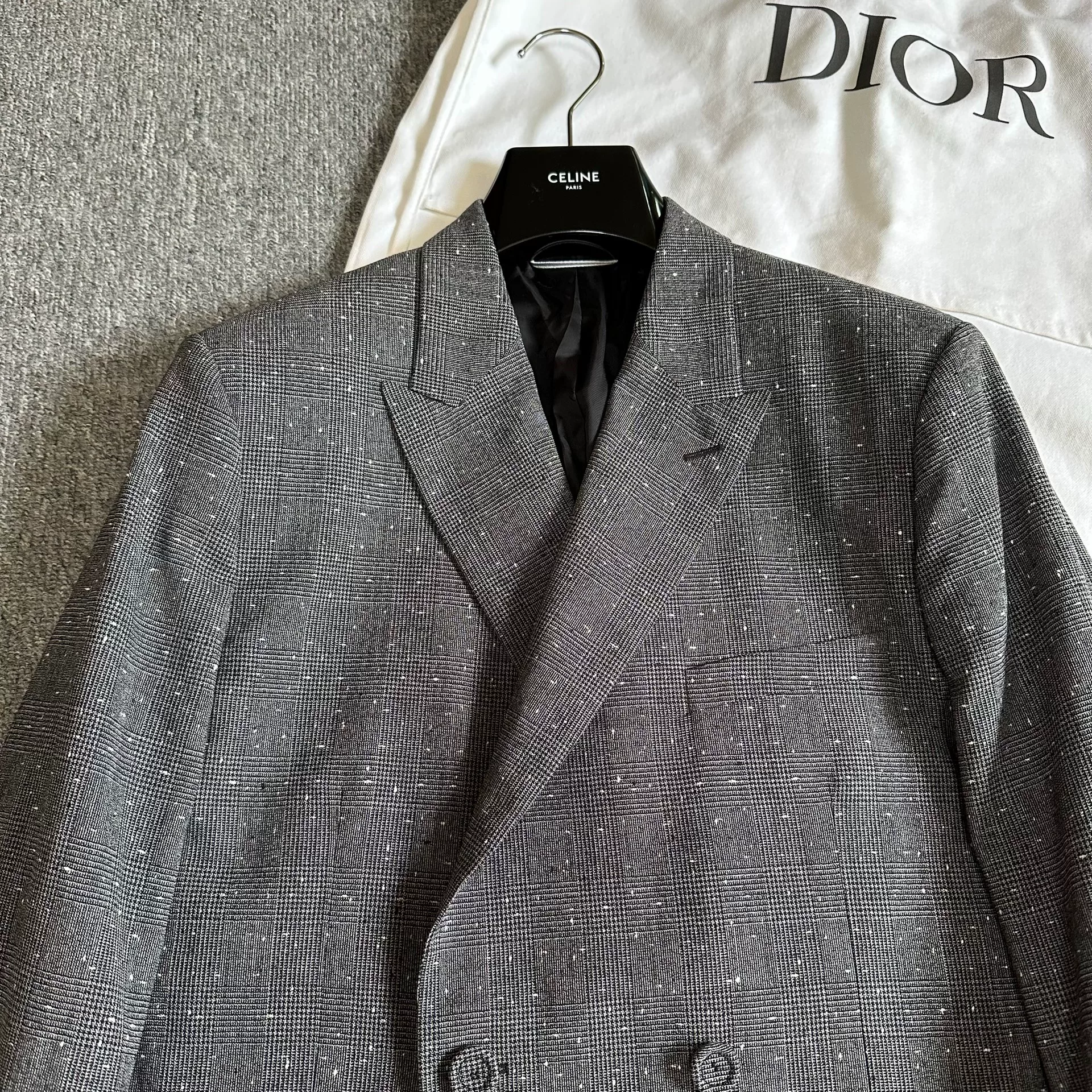 Dior Gray Plaid Gun Lapel Suit Jacket — detail
