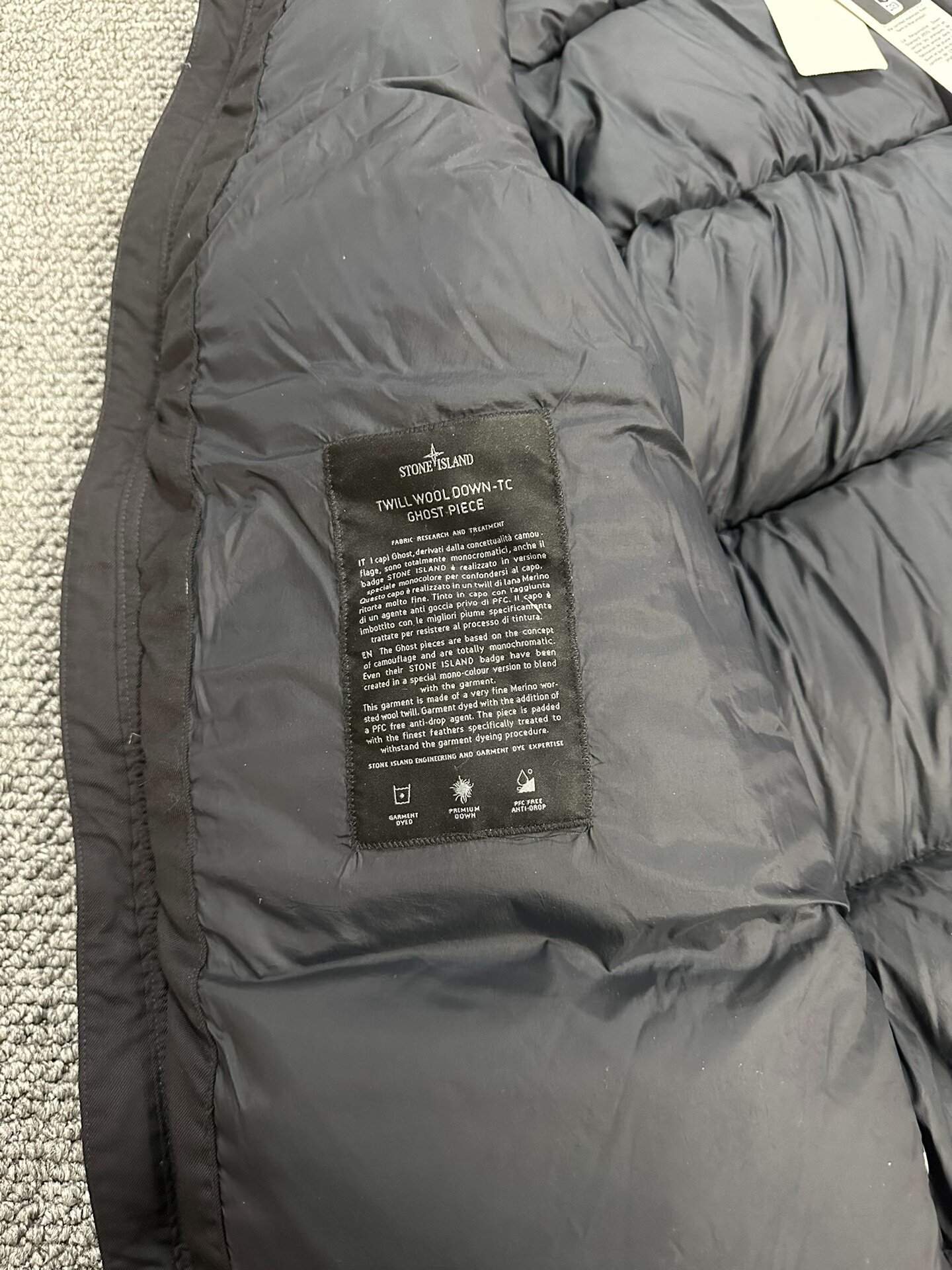 Stone Island Ghost Down Jacket XL — back