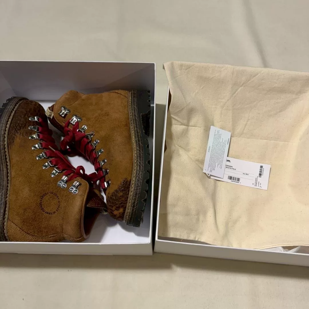 visvim WHYMPER BOOTS-FOLK — detail