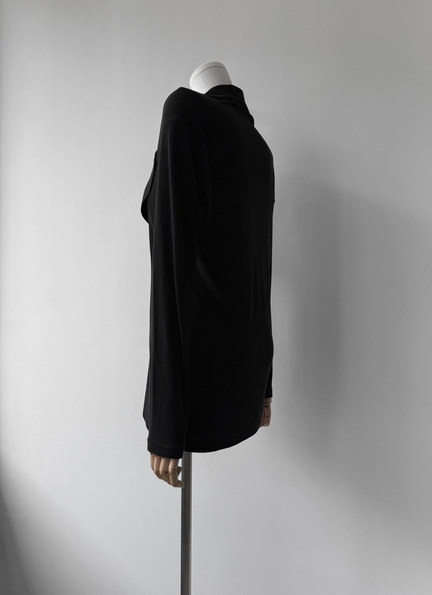 Yohji Yamamoto 19SS Asymmetric Cotton Cardigan — label
