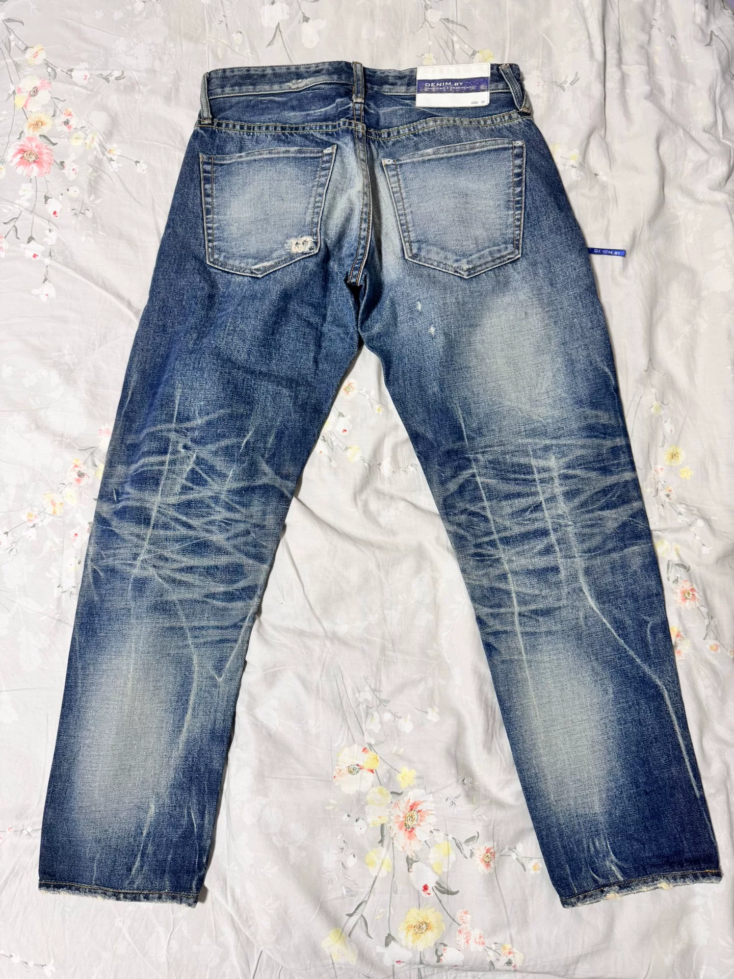 Vanquish Fragment Design Lightning Wash Jeans — front
