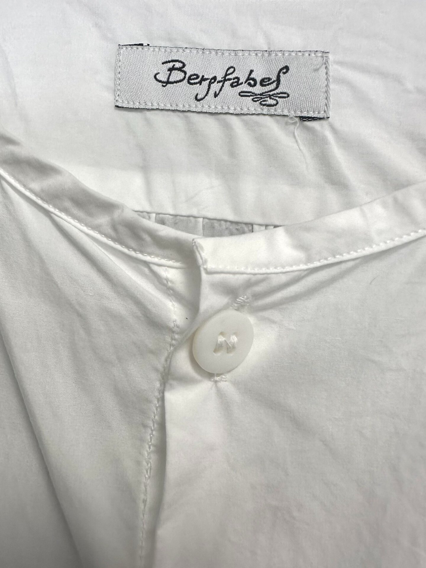 Bergfabel Collarless Paper Cotton Shirt — label