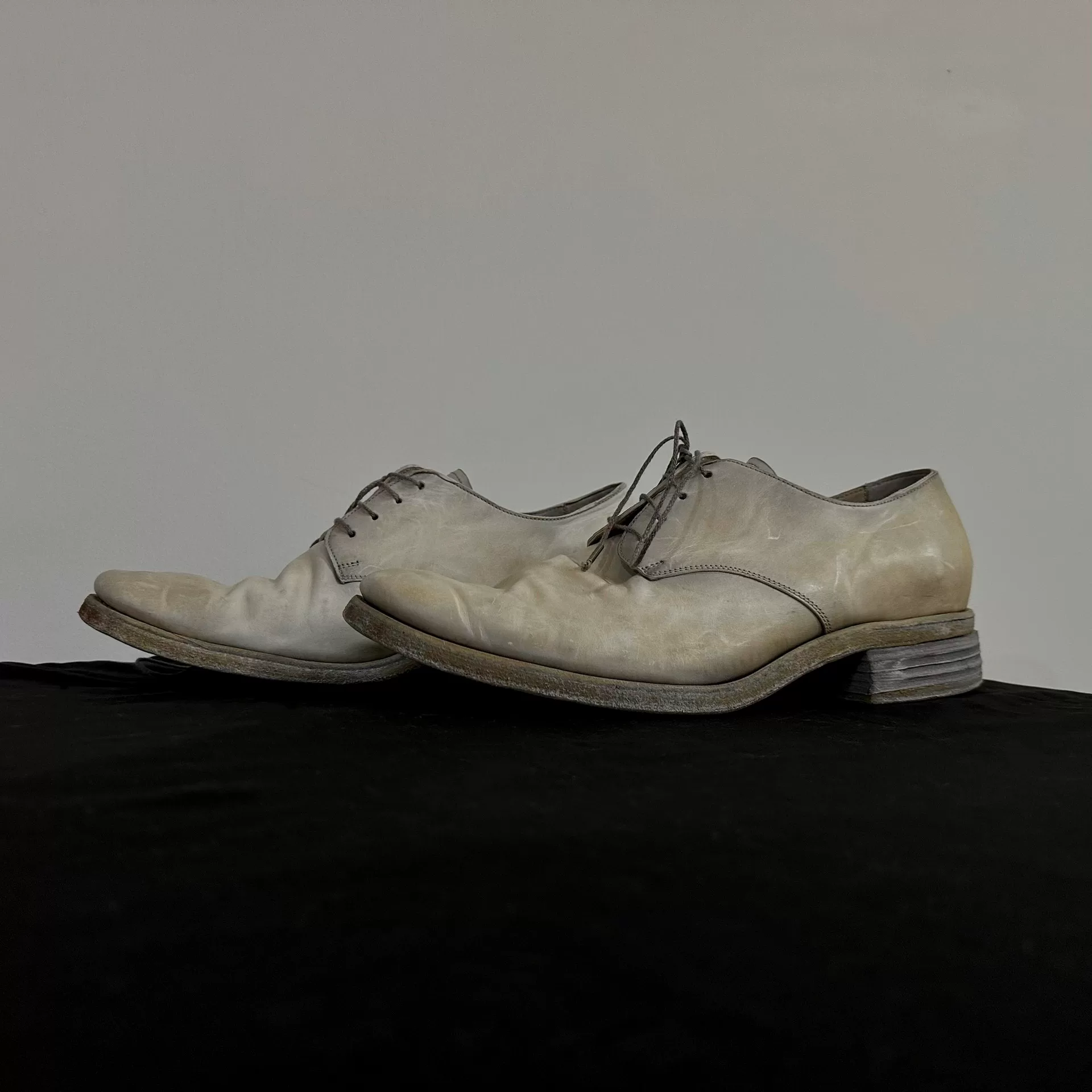 a1923 Cordovan Washed Derby Shoes — back