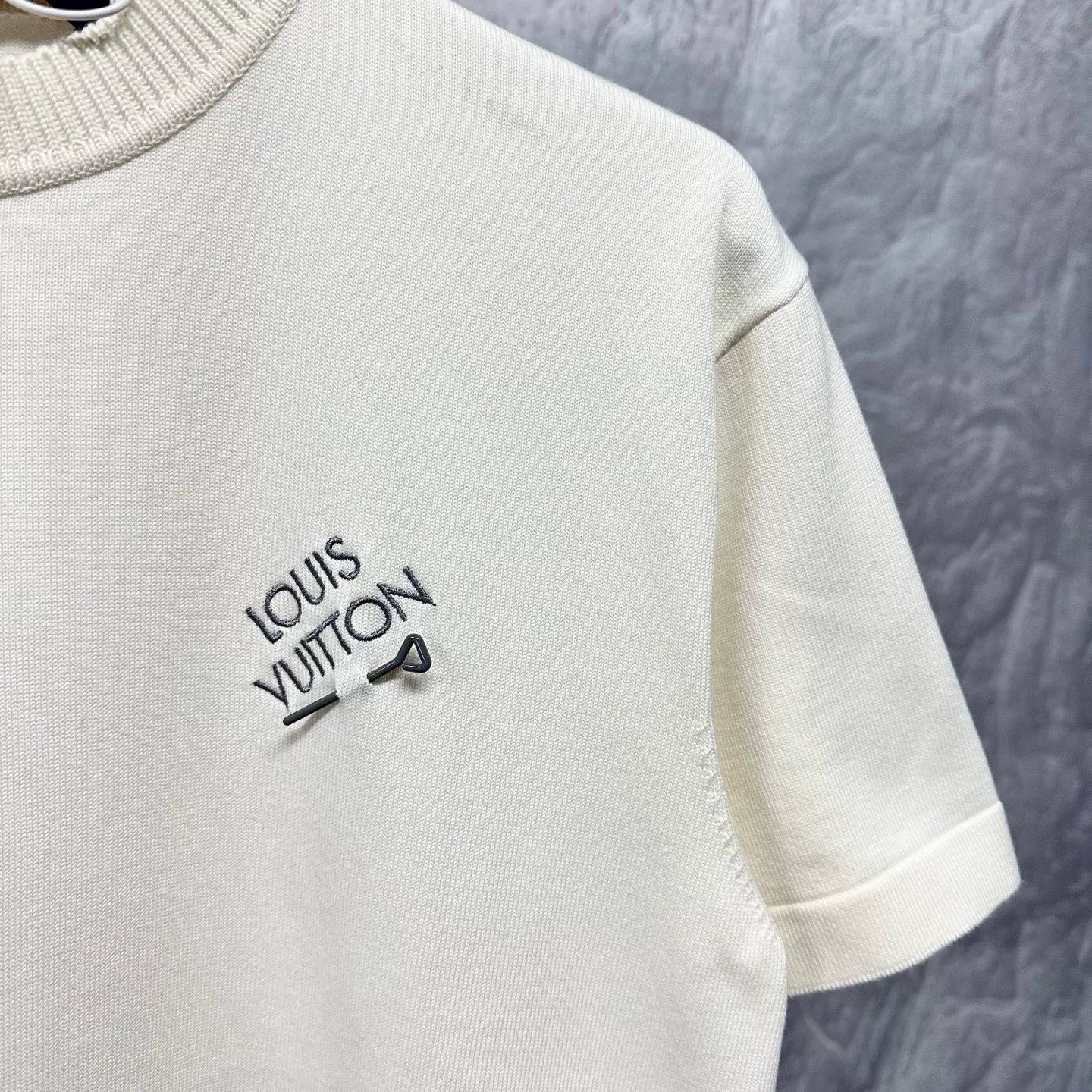 Louis Vuitton SS24 Pin Letter Embroidery Knit Tee — detail