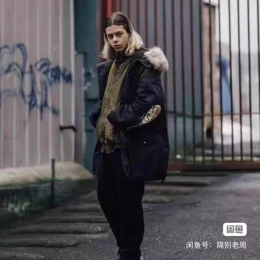 VISVIM VALDEZ COLLAGE 19AW Wolf Fur Jacket — label