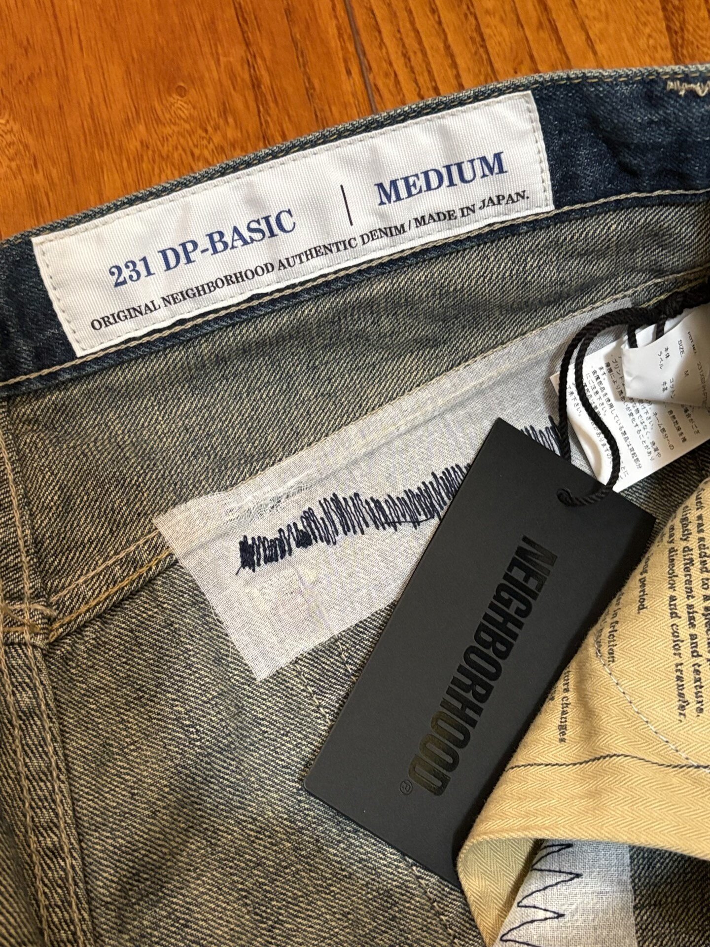 NEIGHBORHOOD SAVAGE DENIM Jeans — back